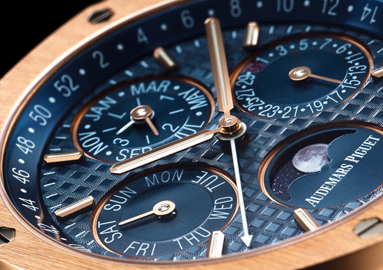 APS Rose Gold Blue Dial detail 6