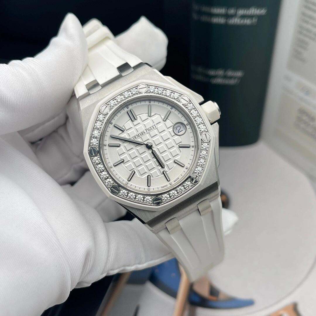 APS Royal Silver Ladies detail 8