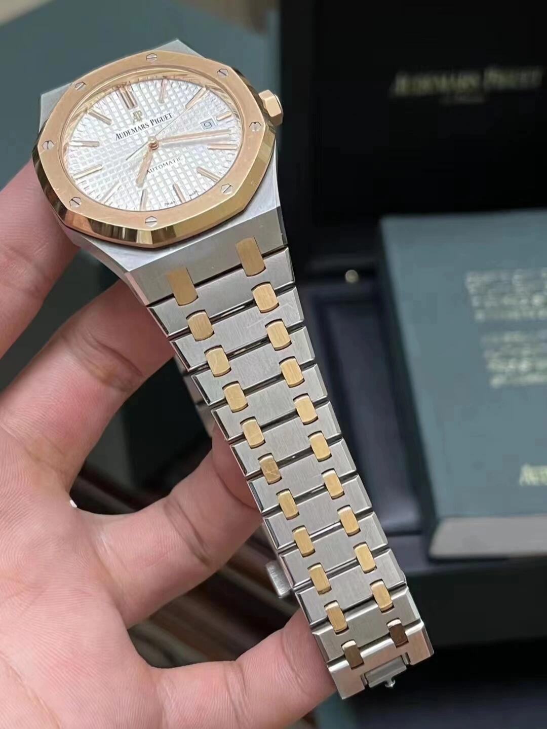 APS Royal Oak 15400SR.OO.1220SR.01 detail 5