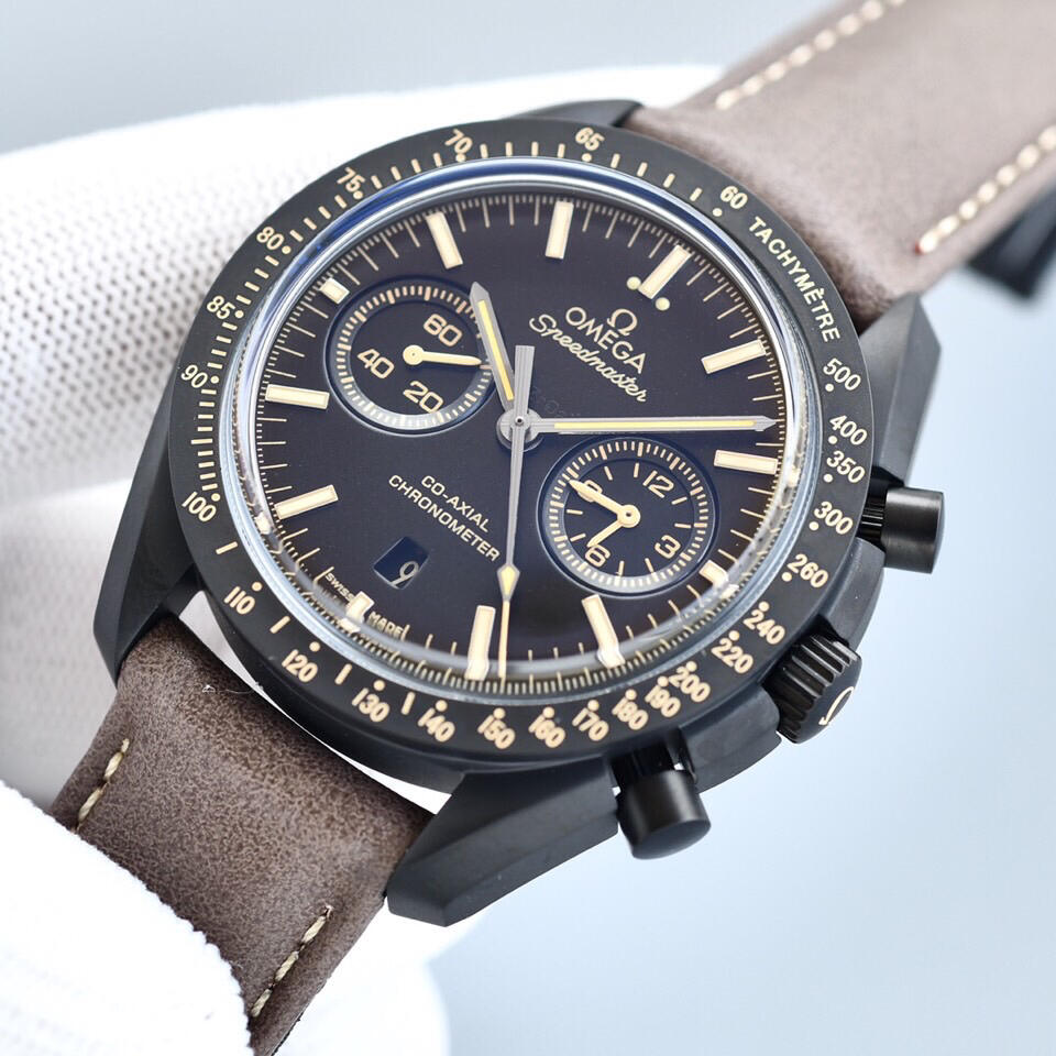 OMG Speedmaster Moonwatch detail 5