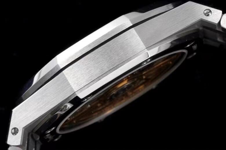 APS Royal Oak Selfwinding detail 6