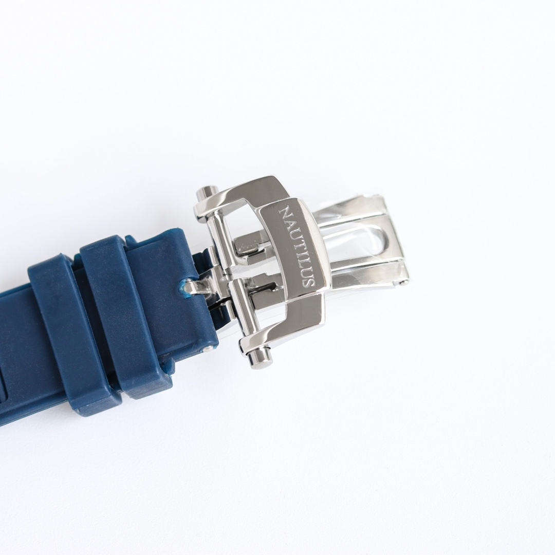 PP Nautilus 5711 Blue Dial Rubber detail 8