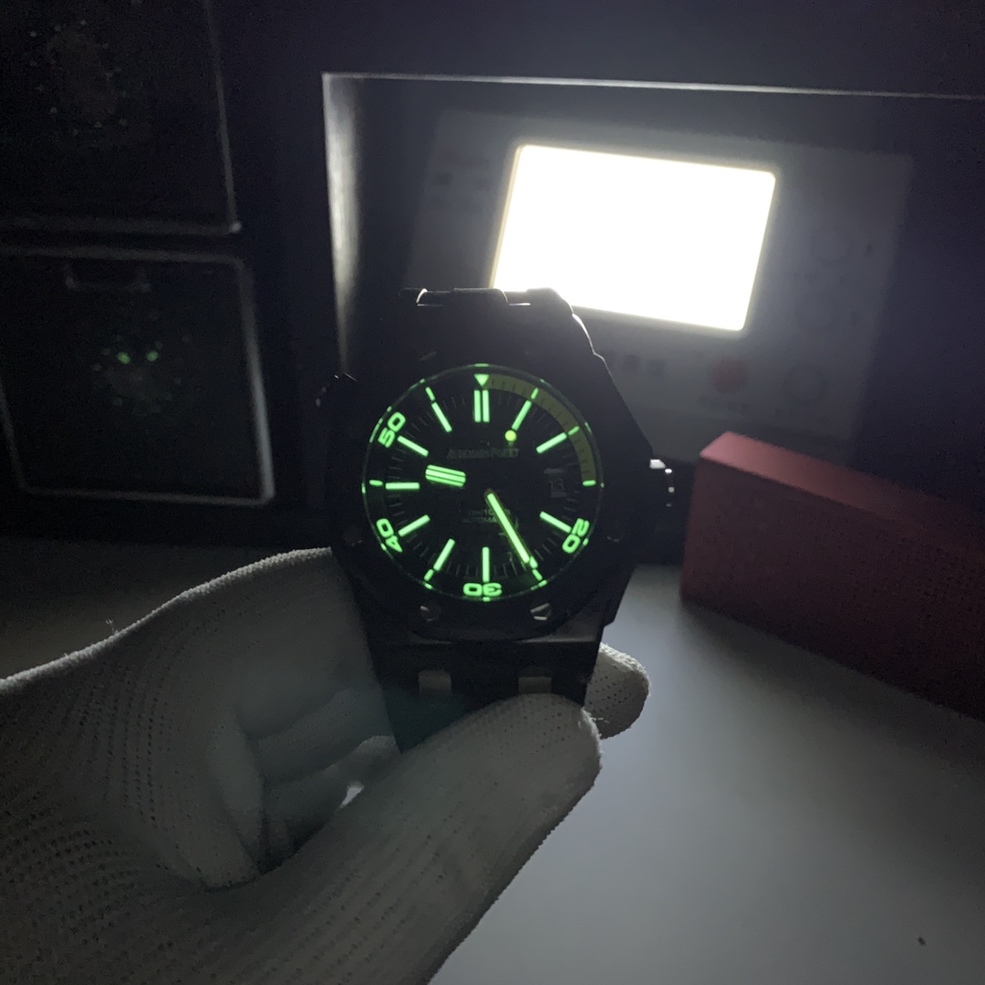 APS Royal Oak Offshore 15706AU.OO.A002CA.01 detail 10