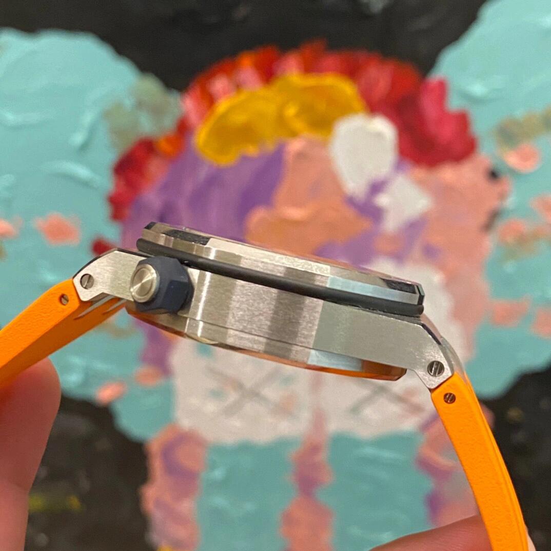 Orange Fake APS detail 4