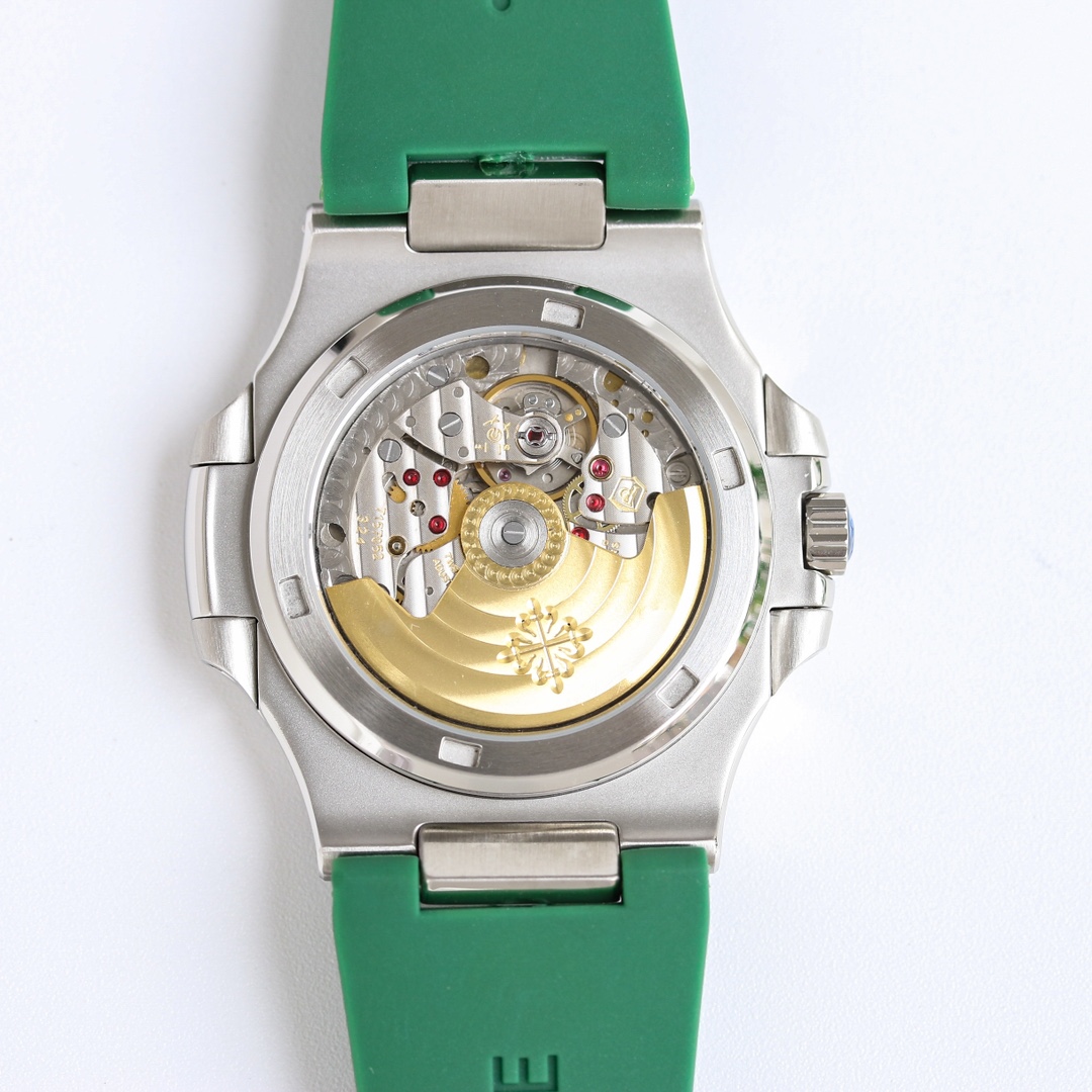 PP Nautilus 5711 Green Dial Rubber detail 8