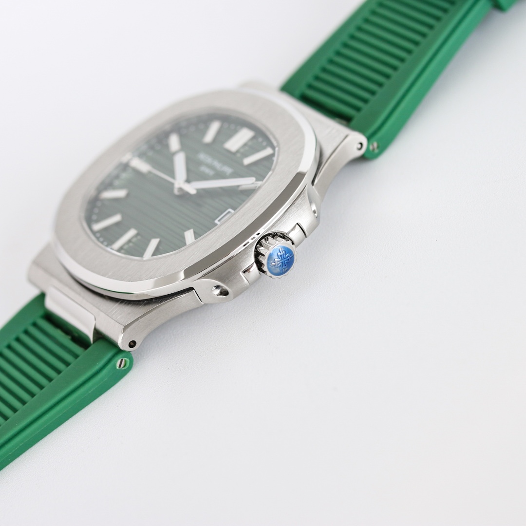 PP Nautilus 5711 Green Dial Rubber detail 6