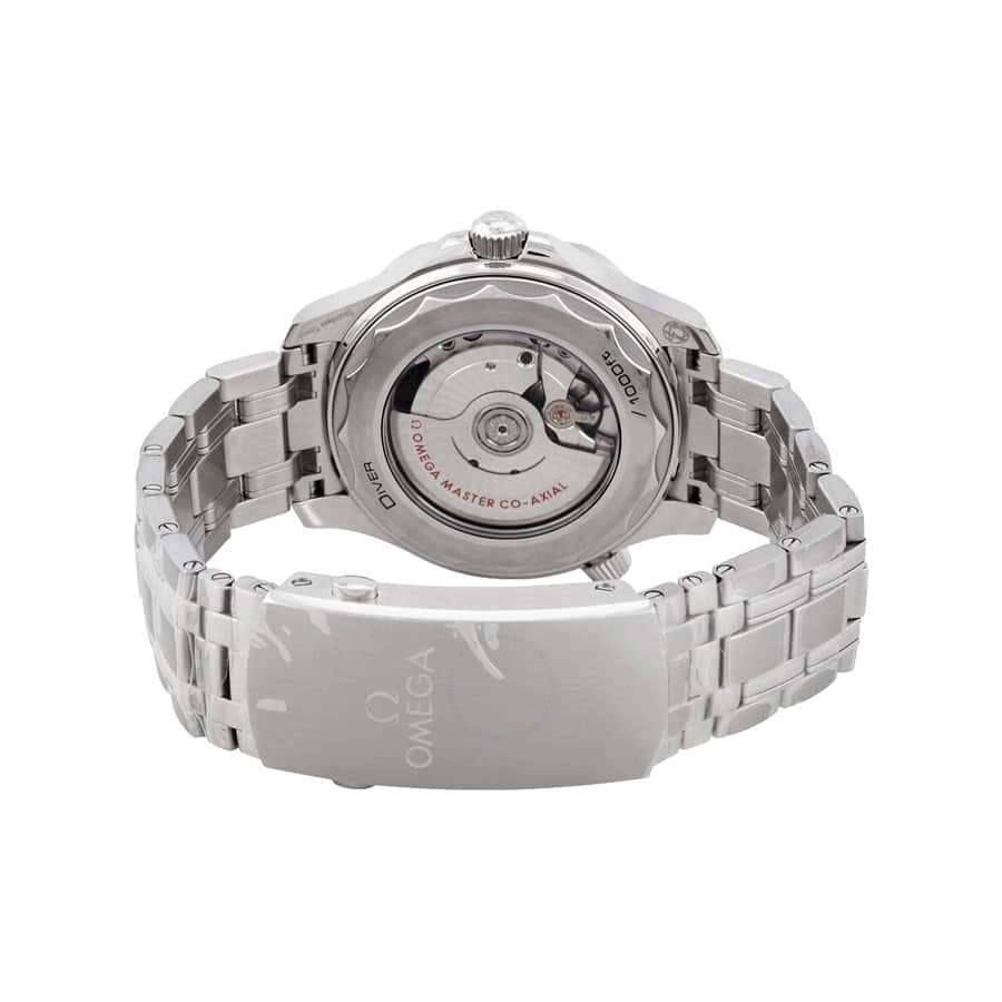 OMG Seamaster Diver 300M 8800 Diver White Dial detail 6