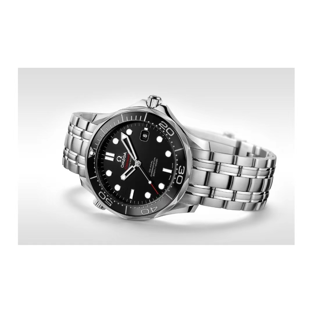 OMG Seamaster 300m Black detail 3