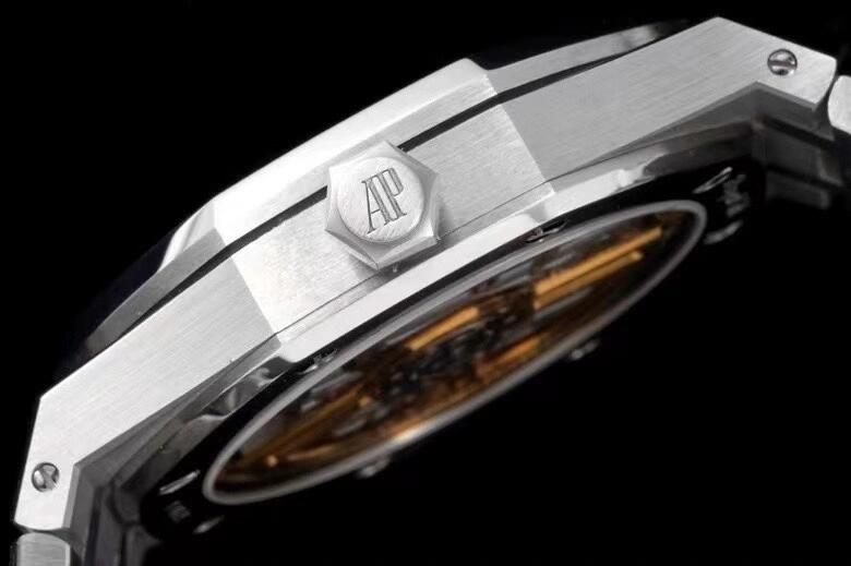 APS Royal Oak Selfwinding detail 7