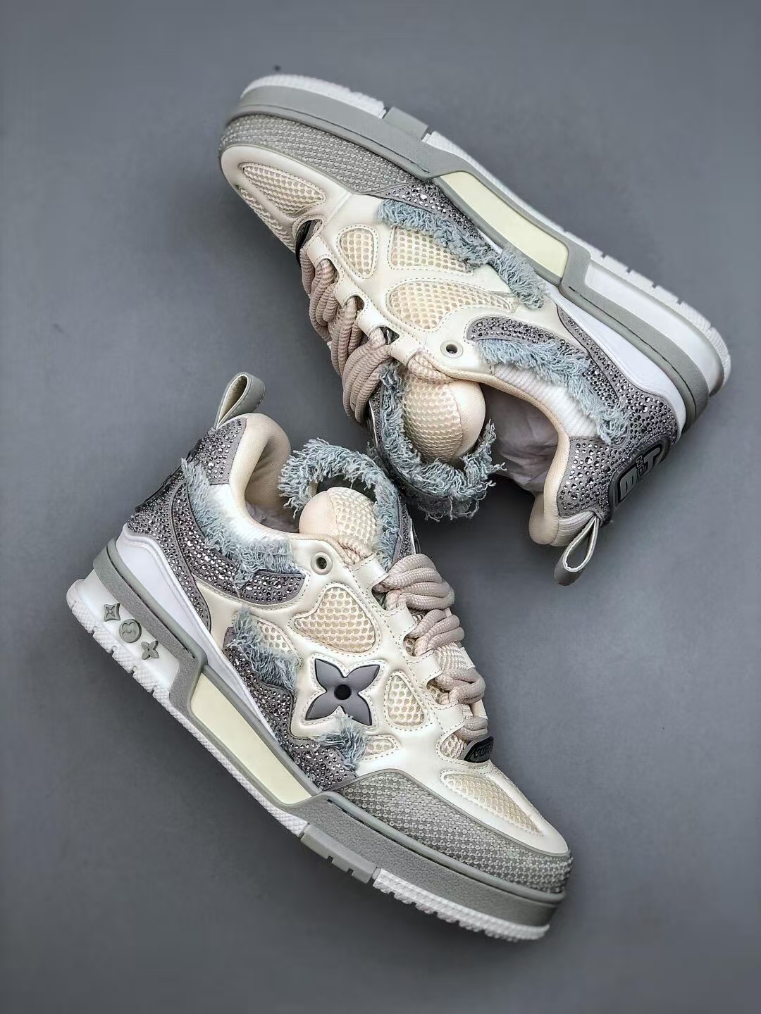 L X V RUNNER TATIC sneakers detail 6