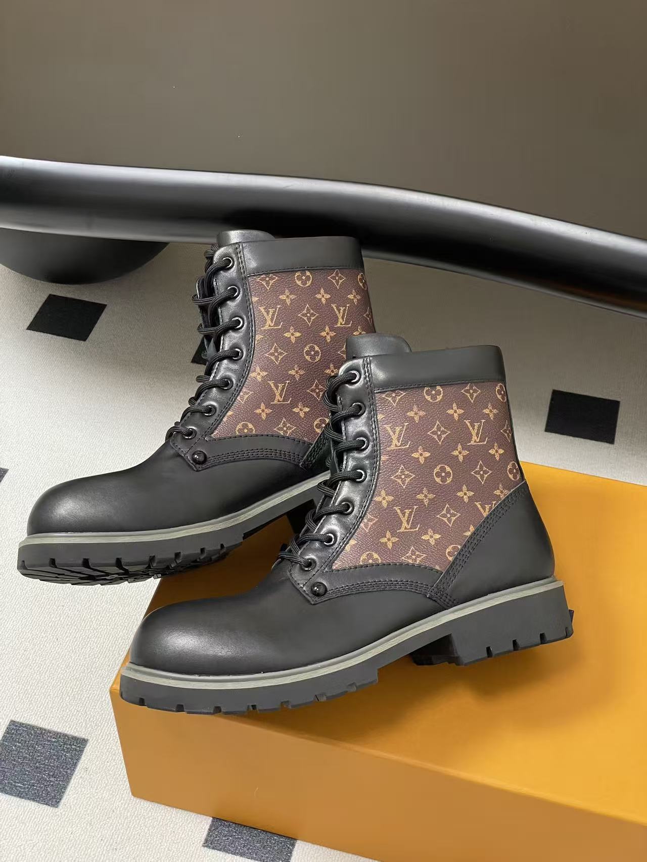 L X V x Timland yellow boots/Martin boots/boots