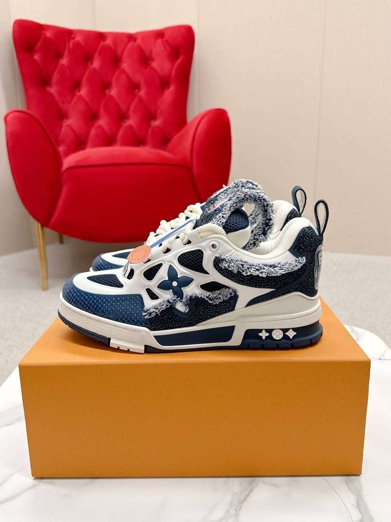L X V RUNNER TATIC sneakers