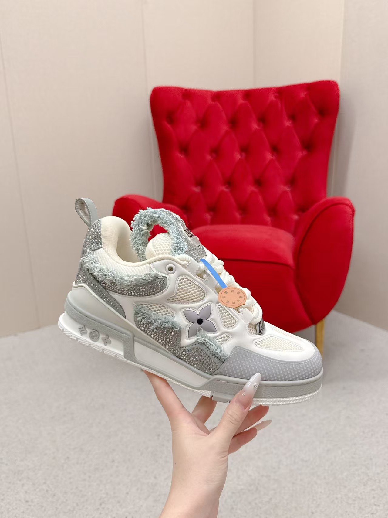 L X V RUNNER TATIC sneakers detail 6