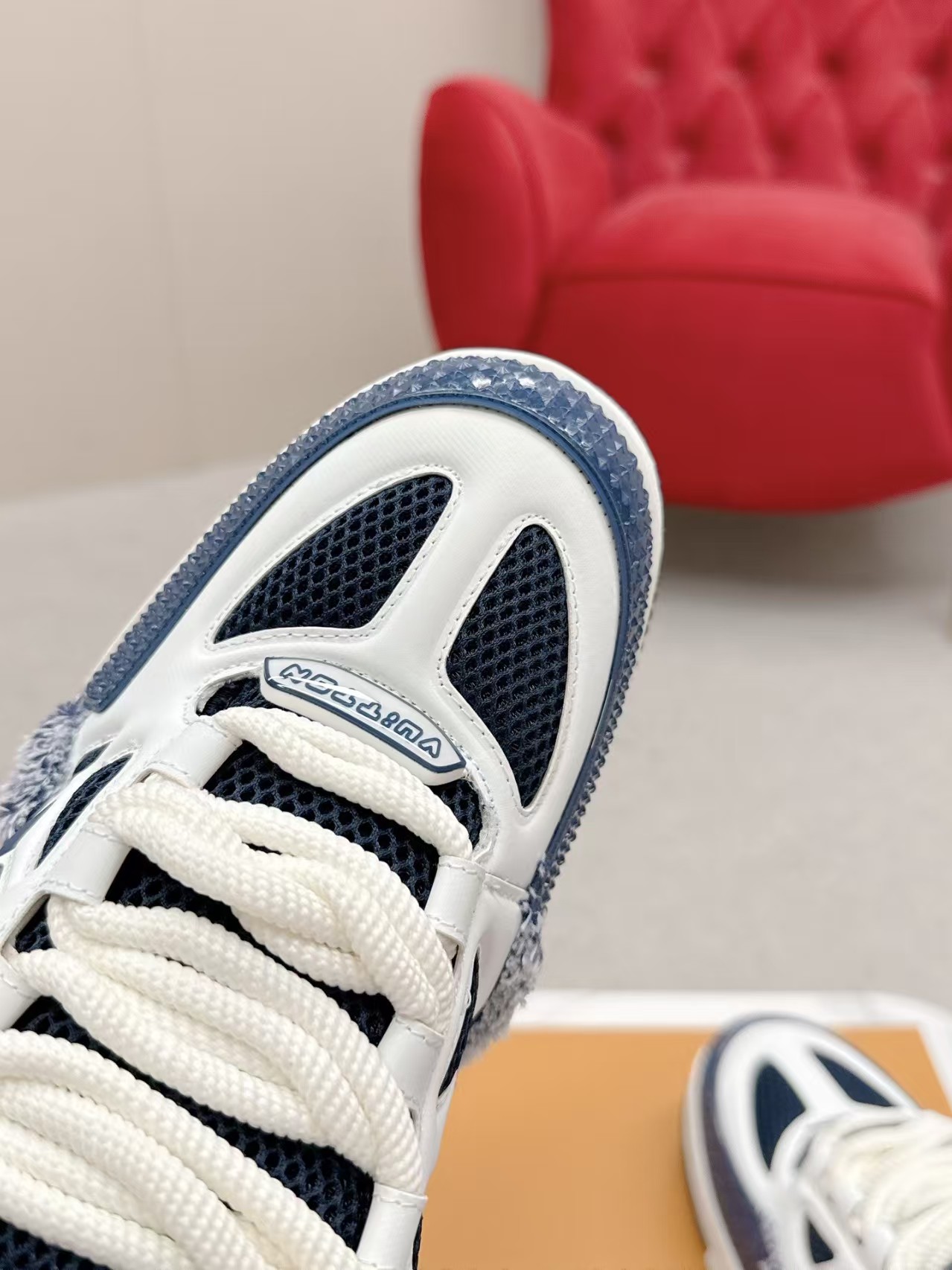 L X V RUNNER TATIC sneakers detail 9