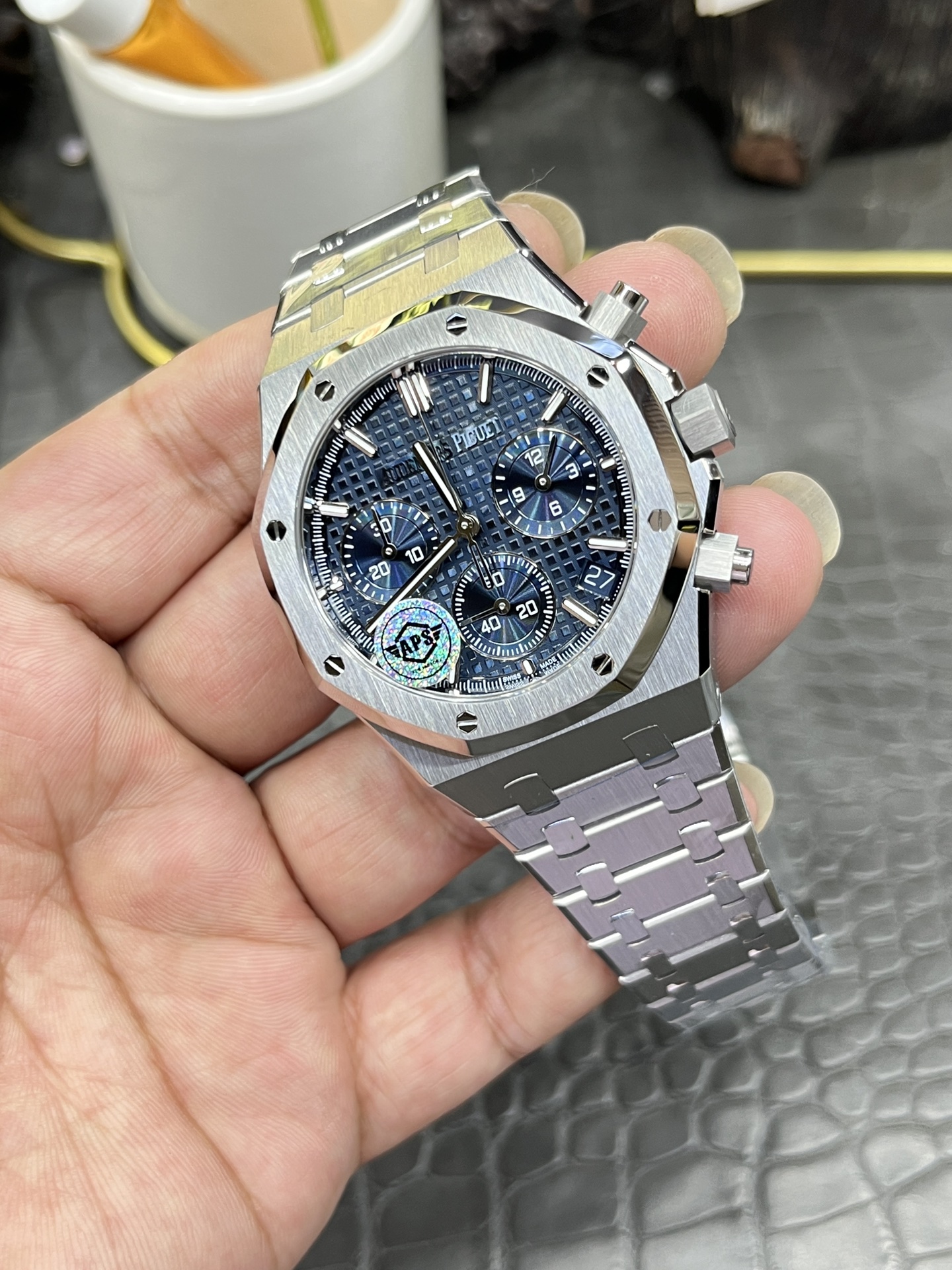 APS Royal Oak Chronograph 26240 detail 4