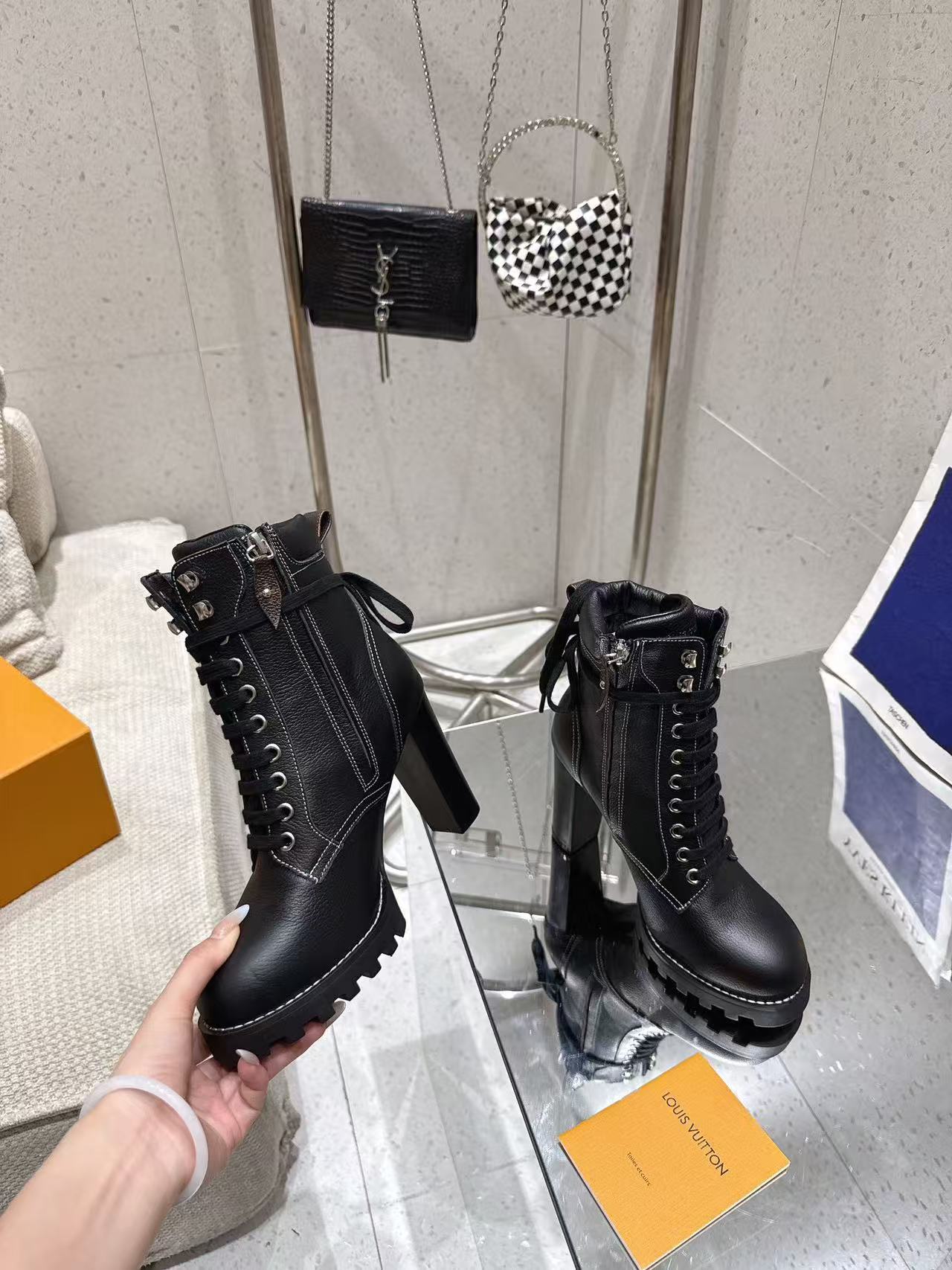 L X V x Star trail ankle boot detail 5