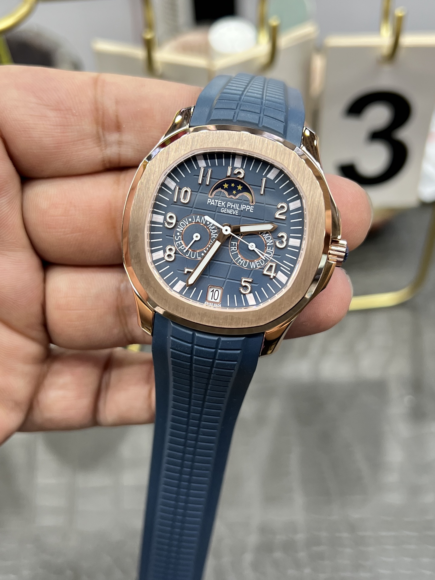 PP Aquanaut 5261r-001 detail 2