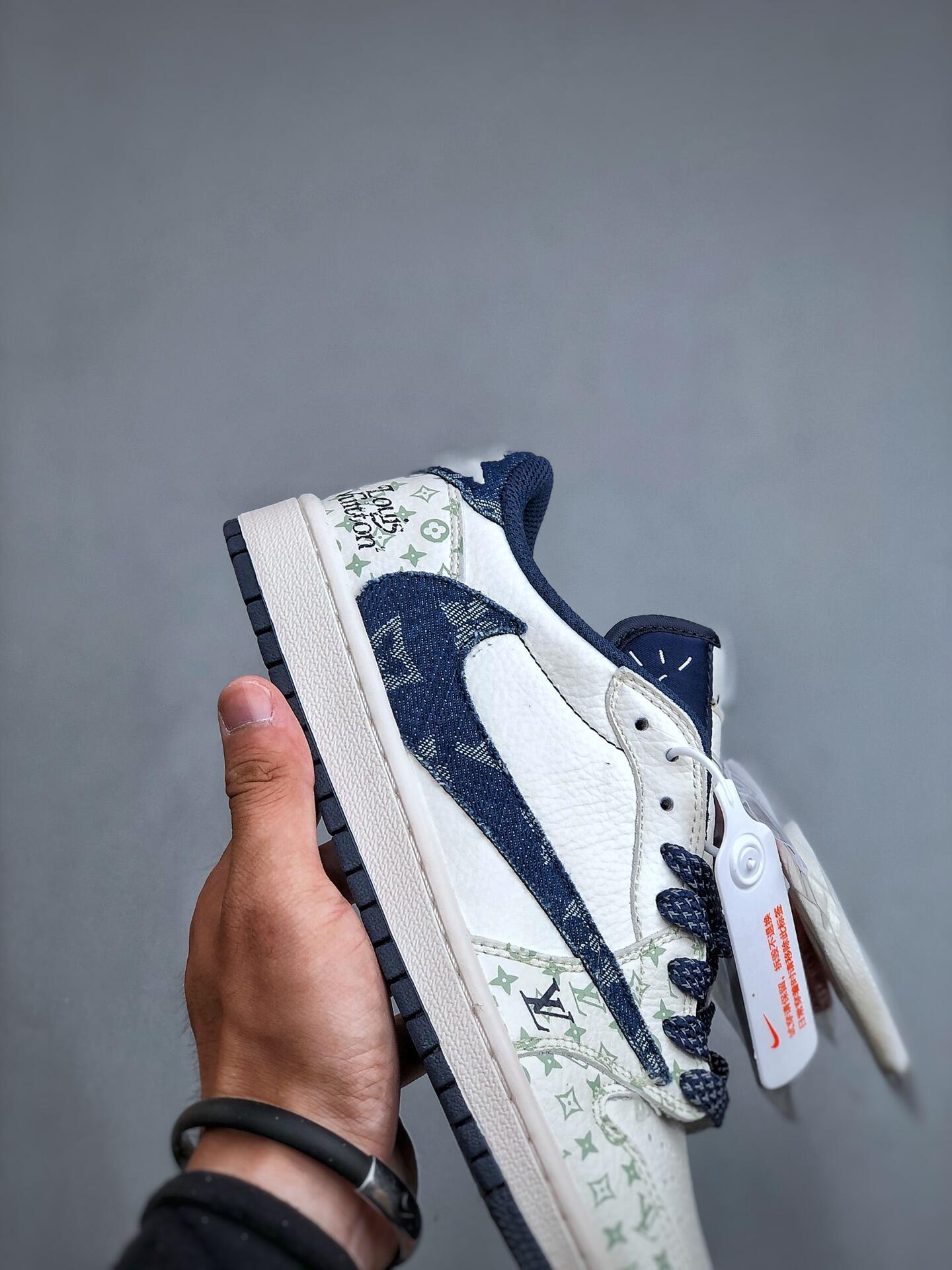 L X V X NK AIR FORCE 1 Sneaker detail 2