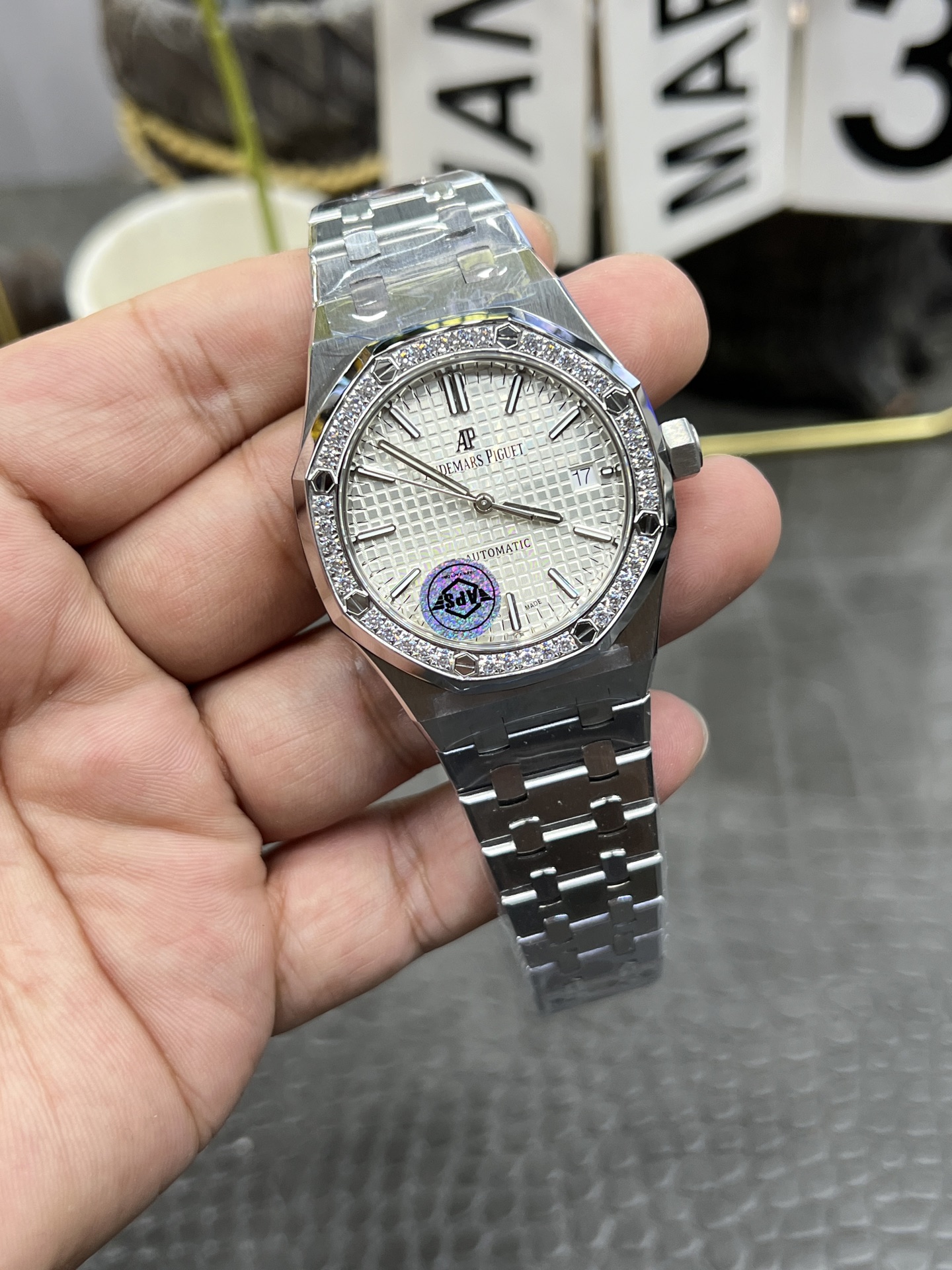 APS Royal Oak 15451 size 37mm