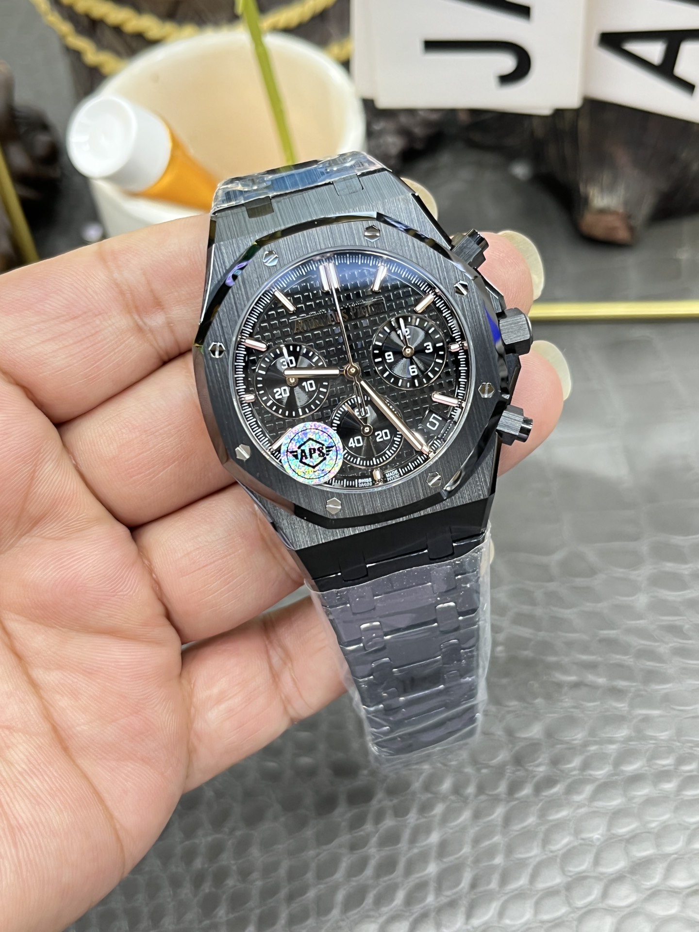 APS Royal Oak Chronograph 26240 detail 3