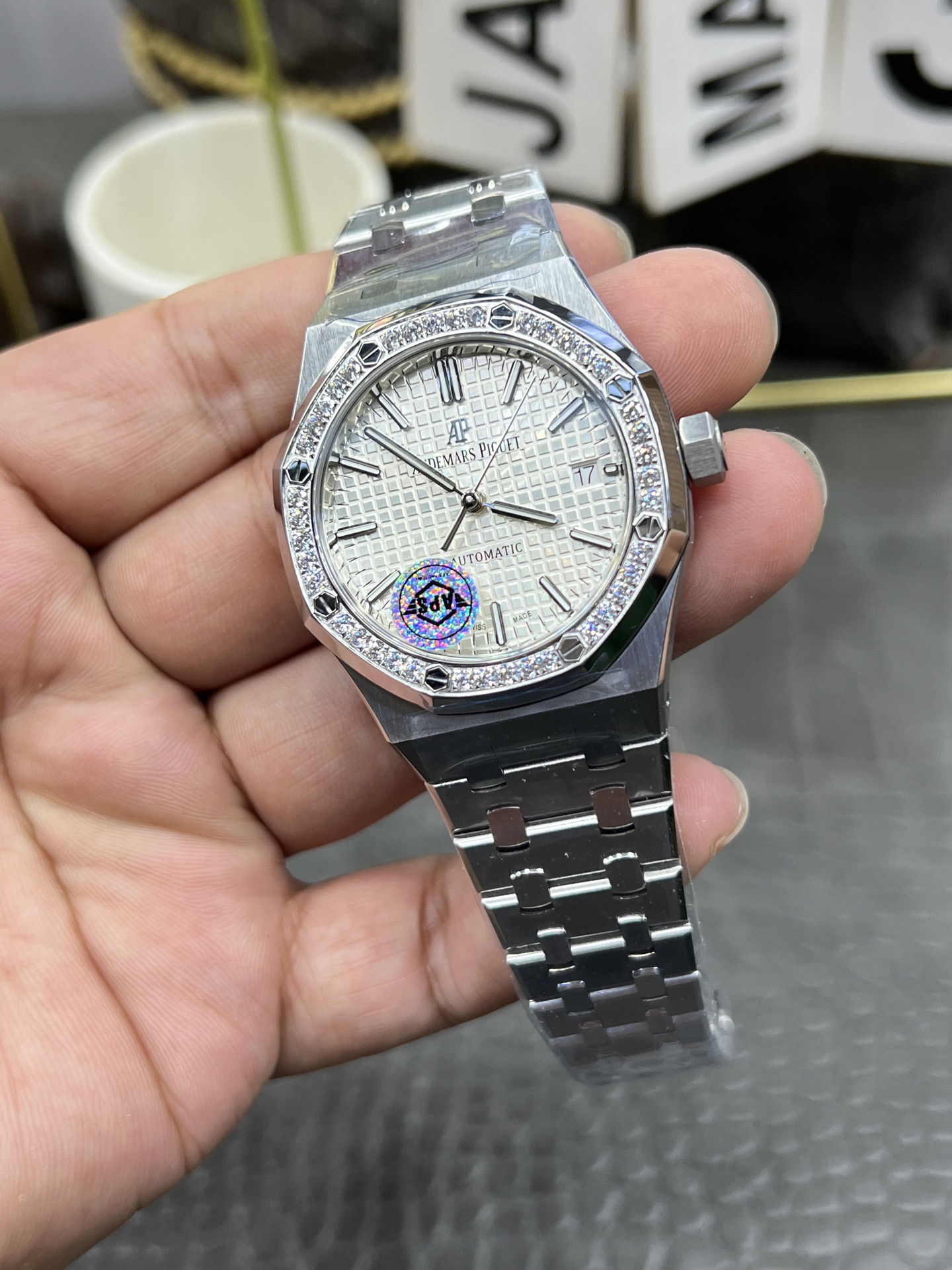 APS Royal Oak 15451 size 37mm detail 2