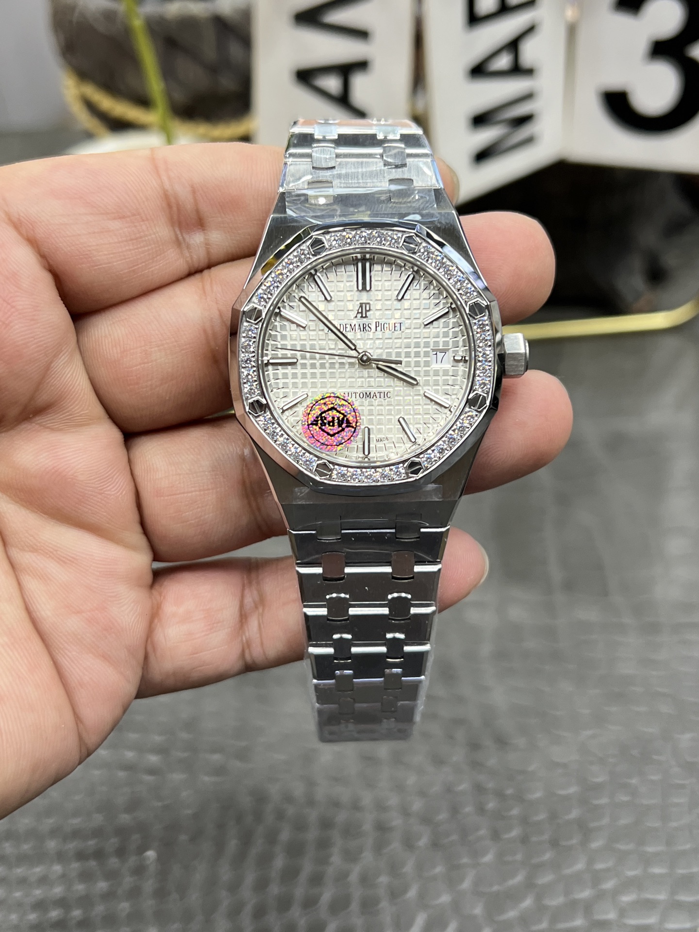 APS Royal Oak 15451 size 37mm detail 6