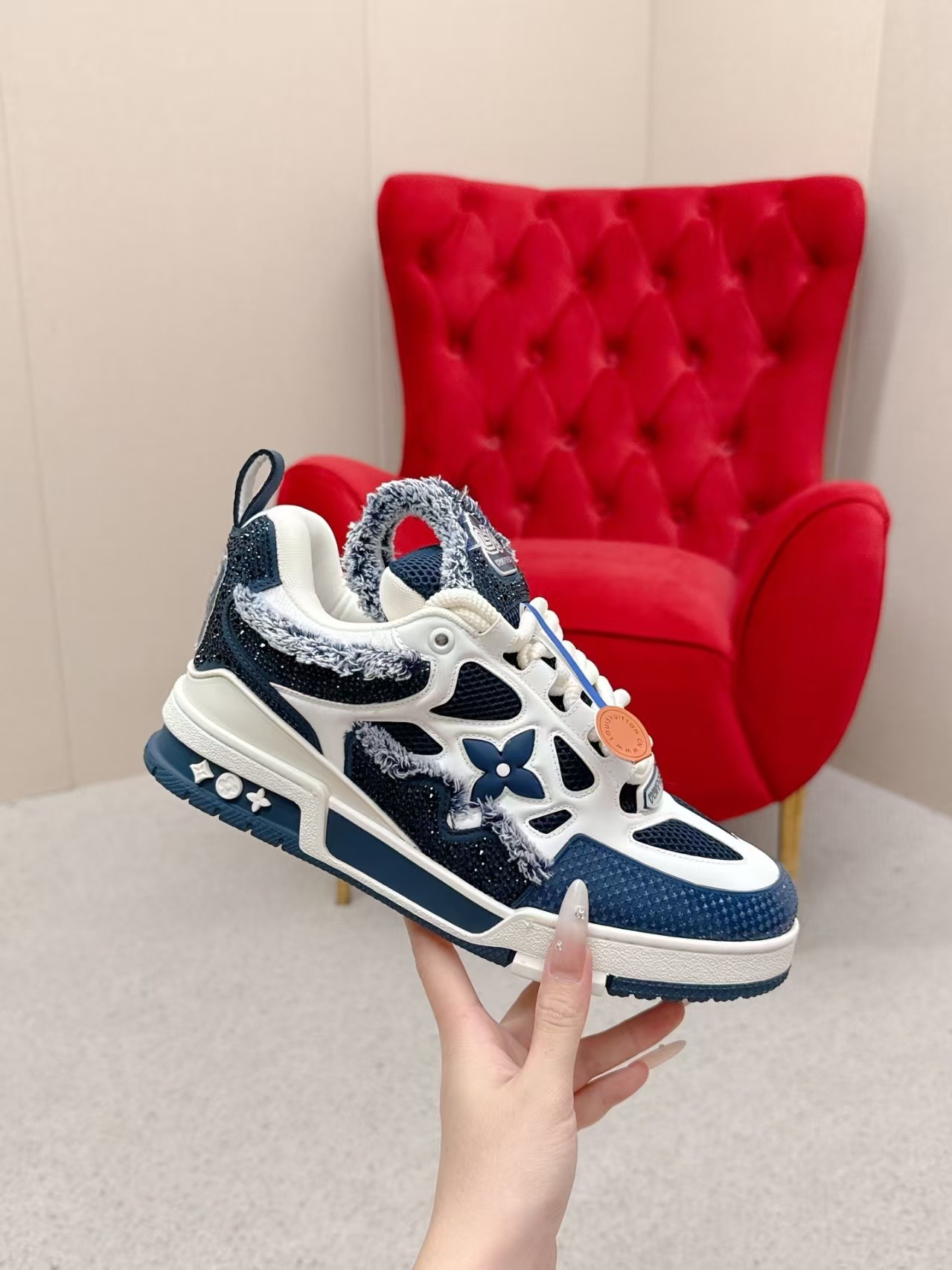 L X V RUNNER TATIC sneakers detail 6