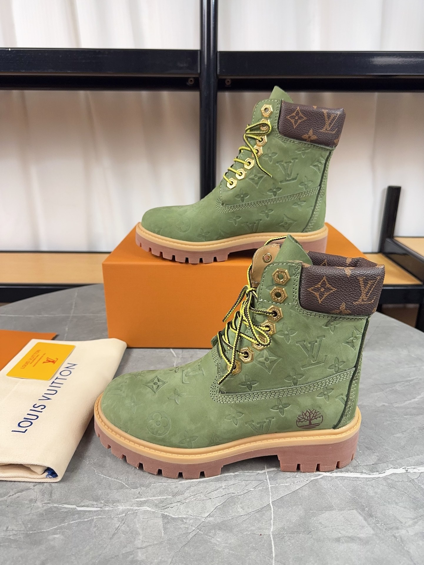 L X V & Timland Green boots/Martin boots/boots