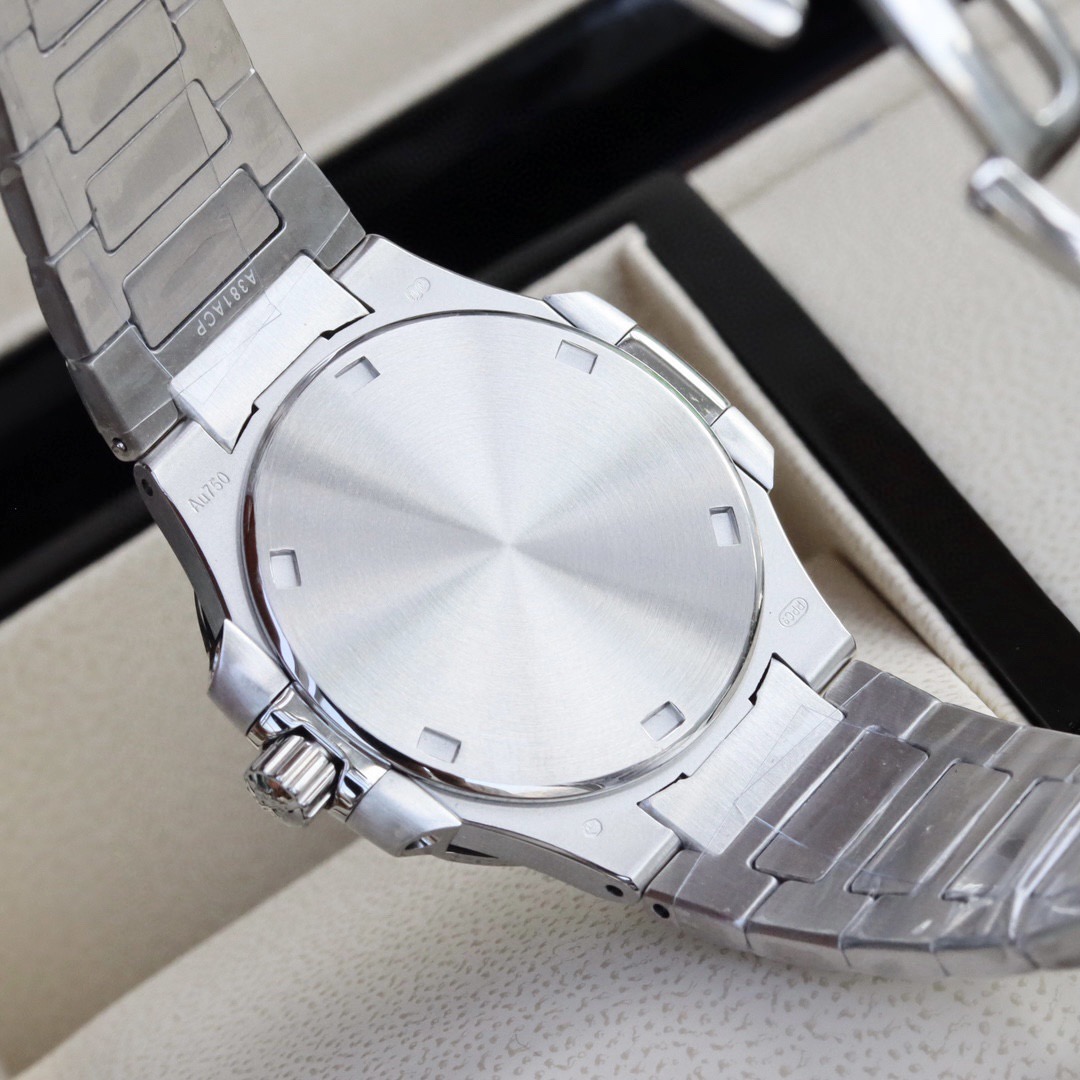 PP Nautilus 7118 detail 6