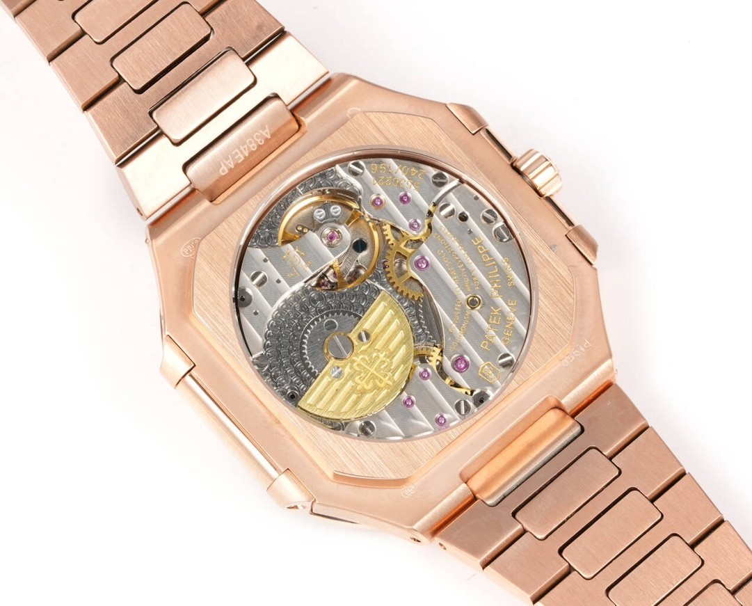 PP Nautilus 5822 detail 7