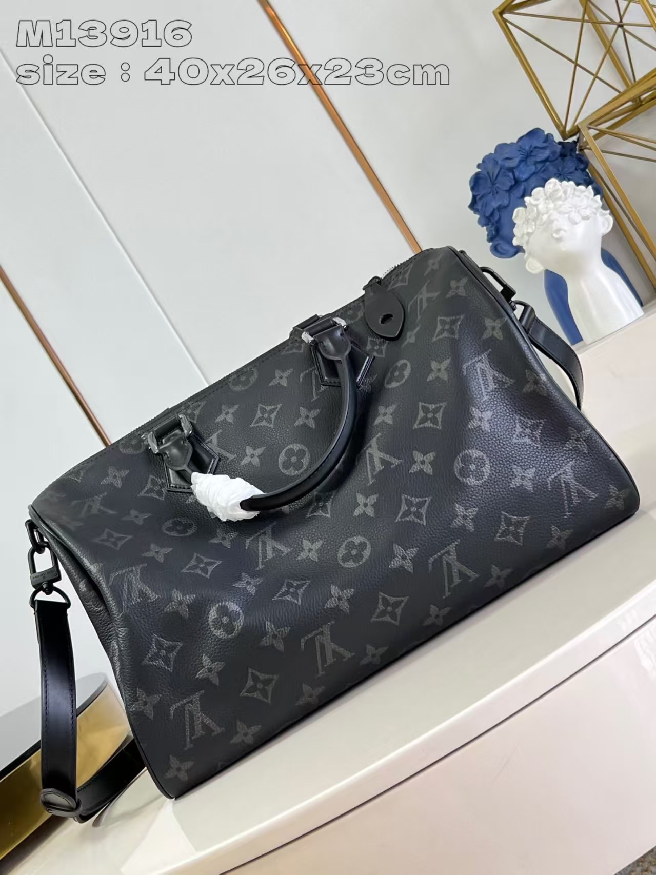 L X V travelling bag（Multiple sizes）