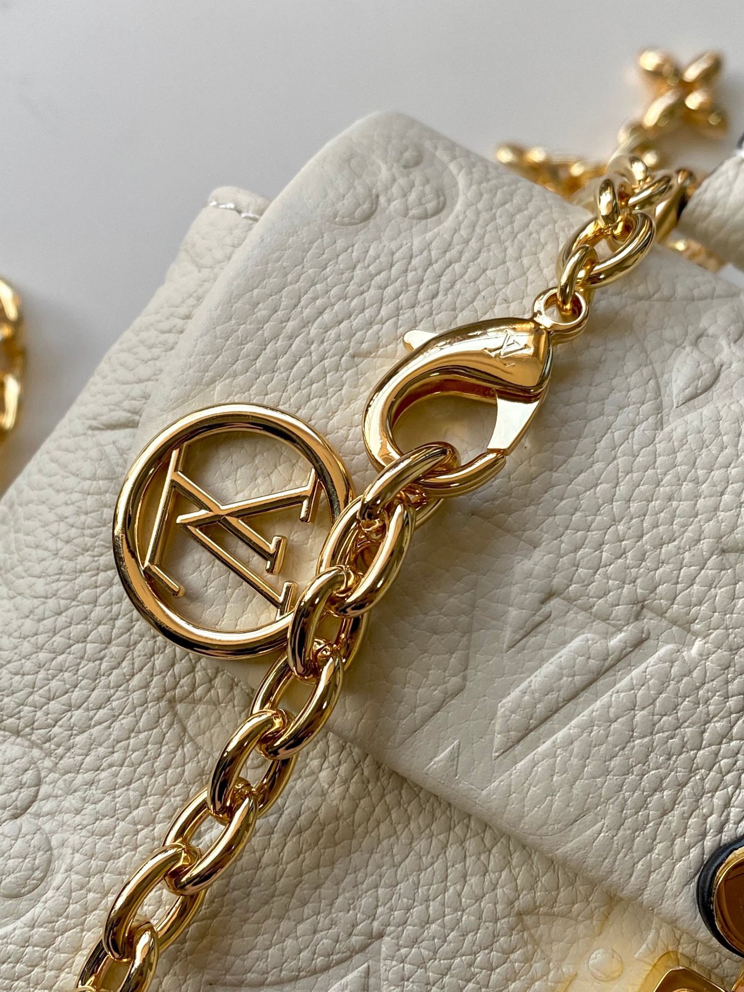 Product detail 16