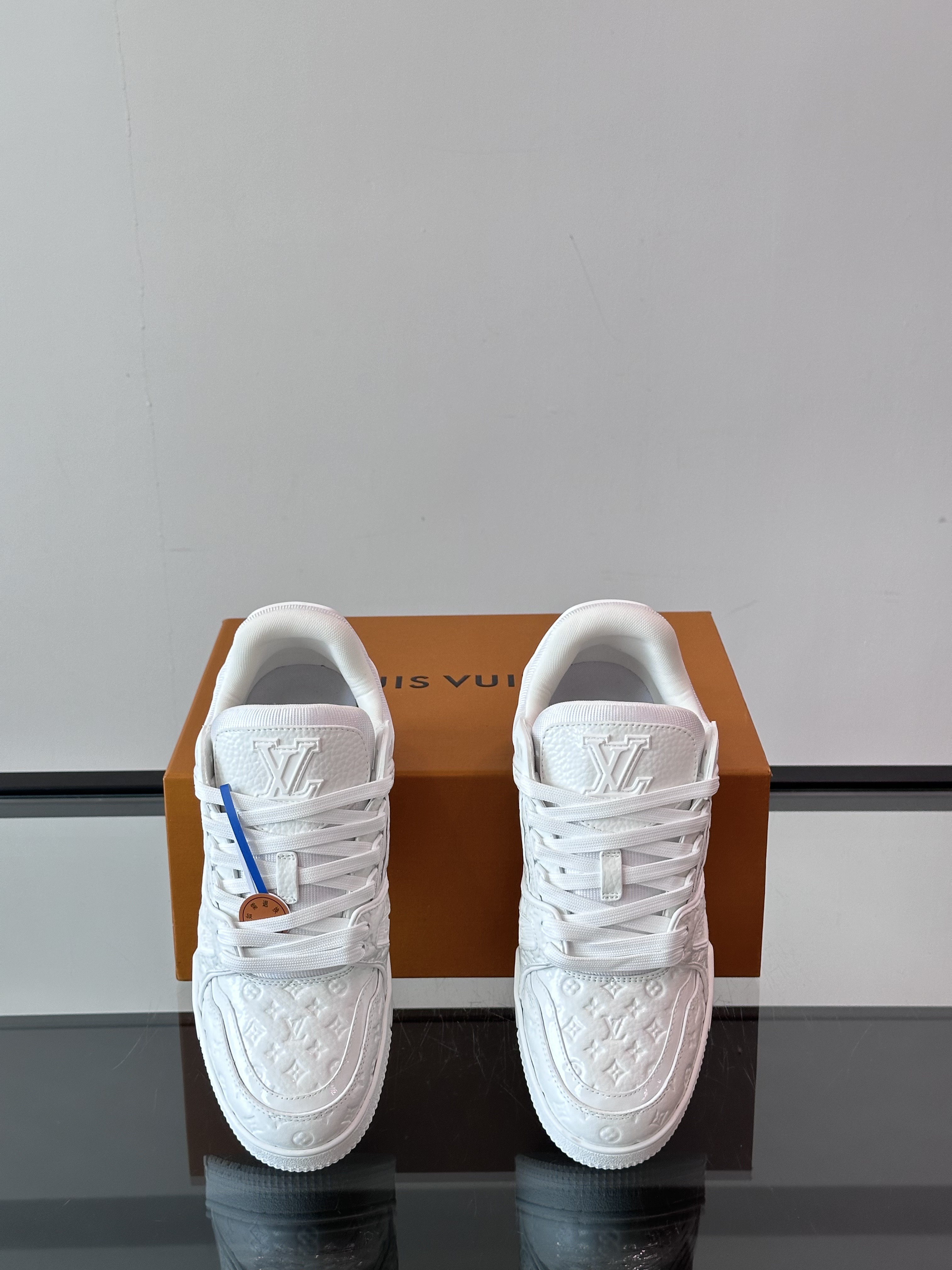 L X V TRAINERSneakers detail 7