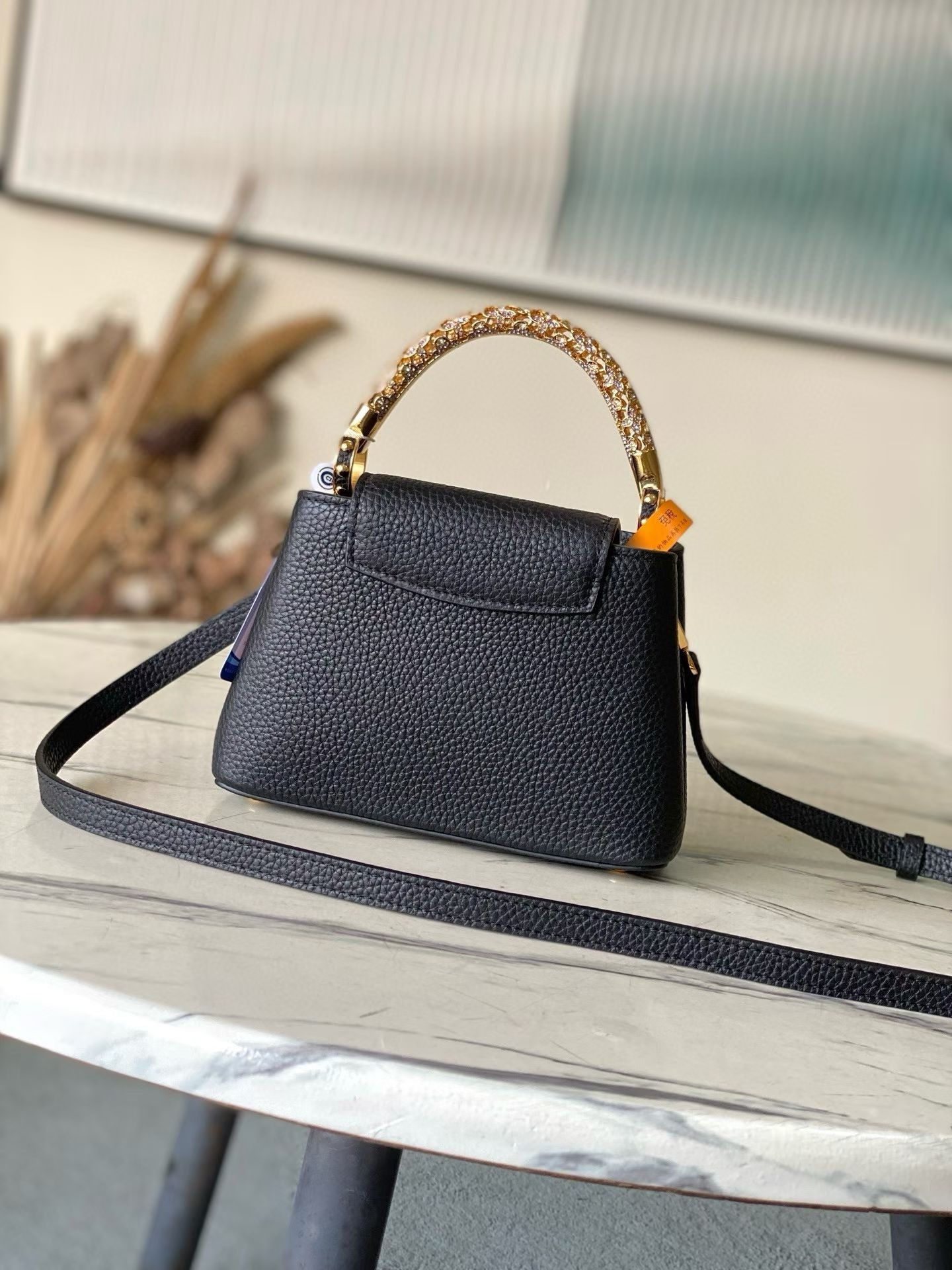 Product detail 12