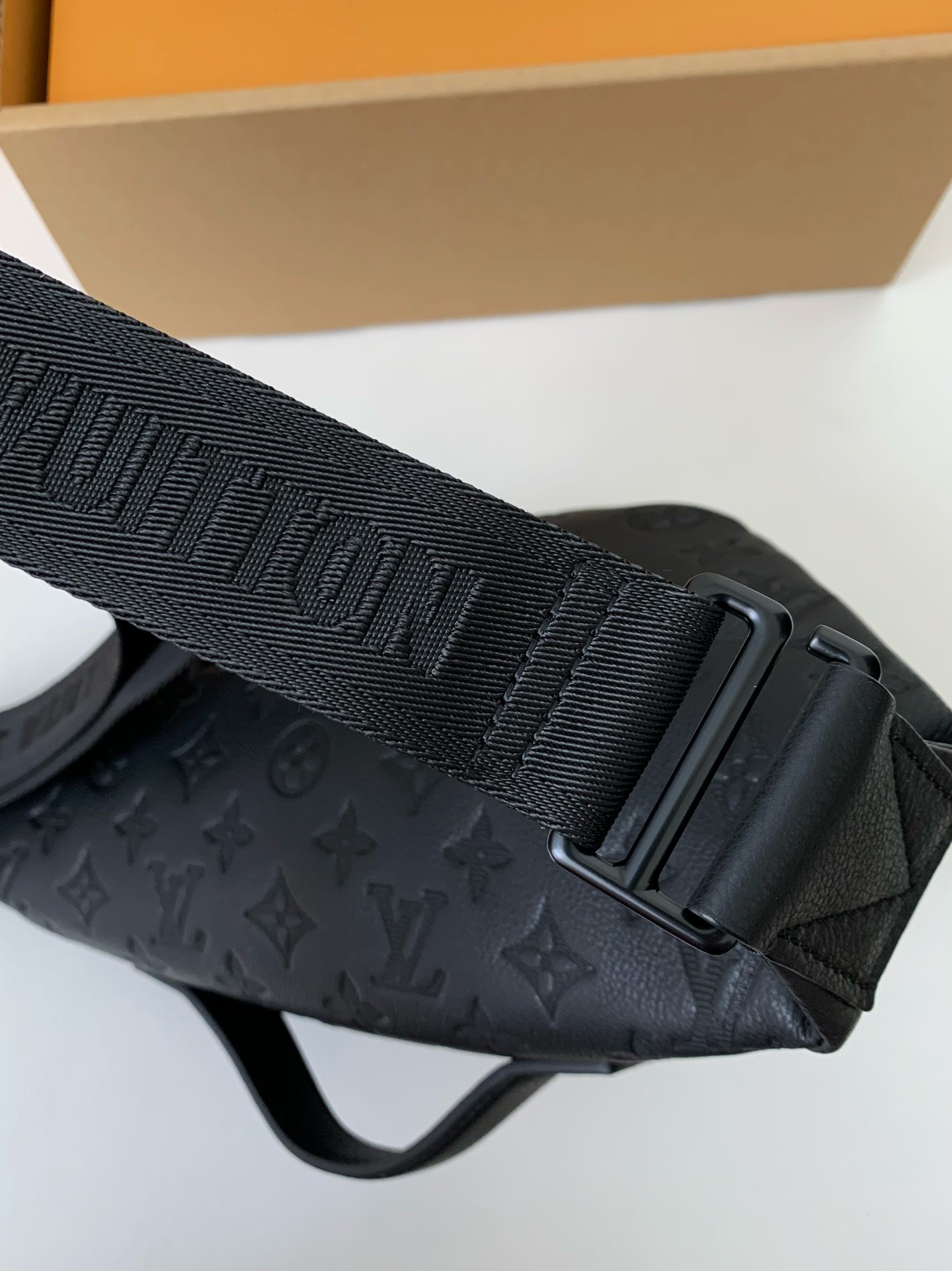 New L X V RUSH waist bag Size: 30*15*8cm detail 11
