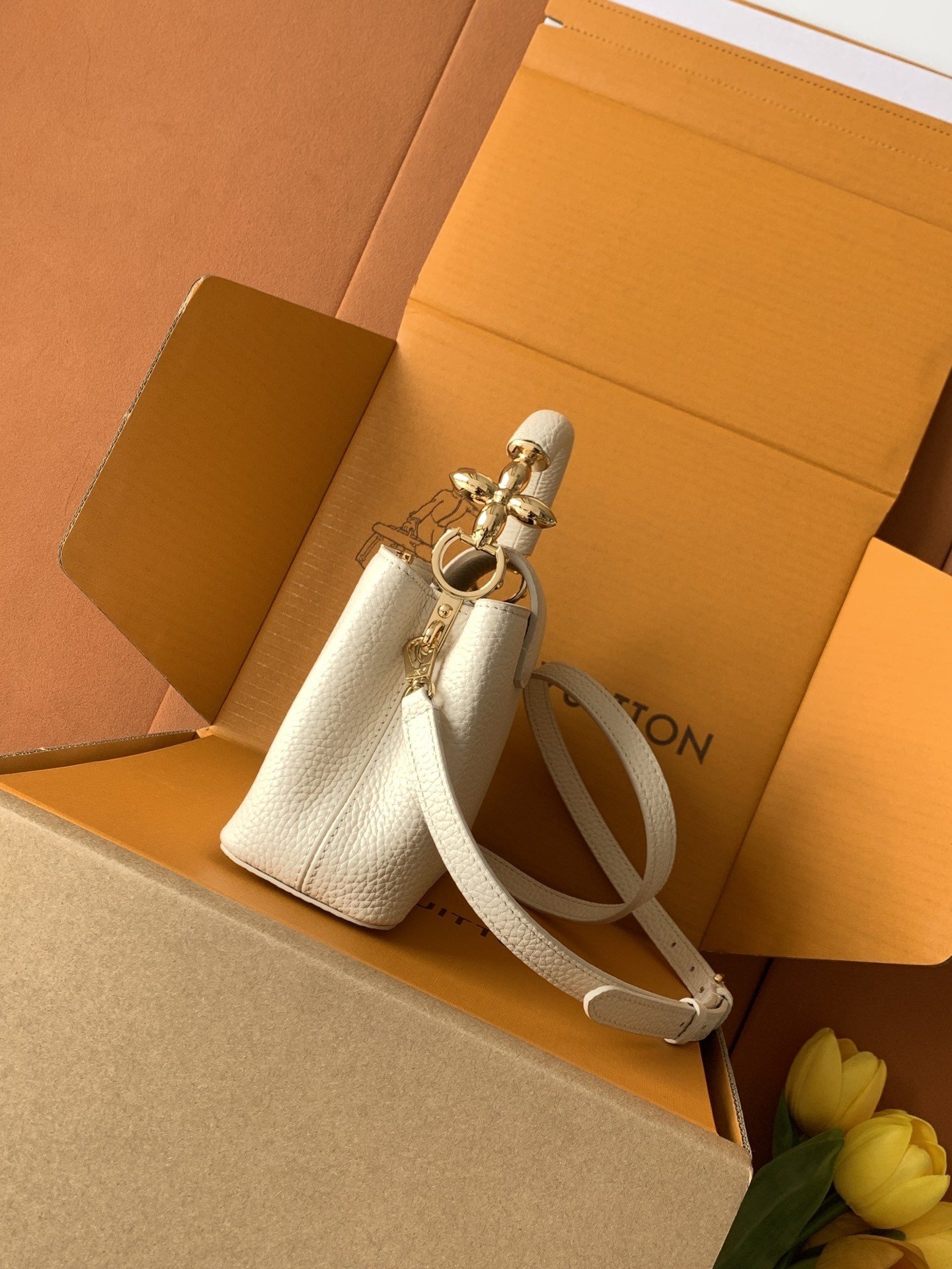 Product detail 4