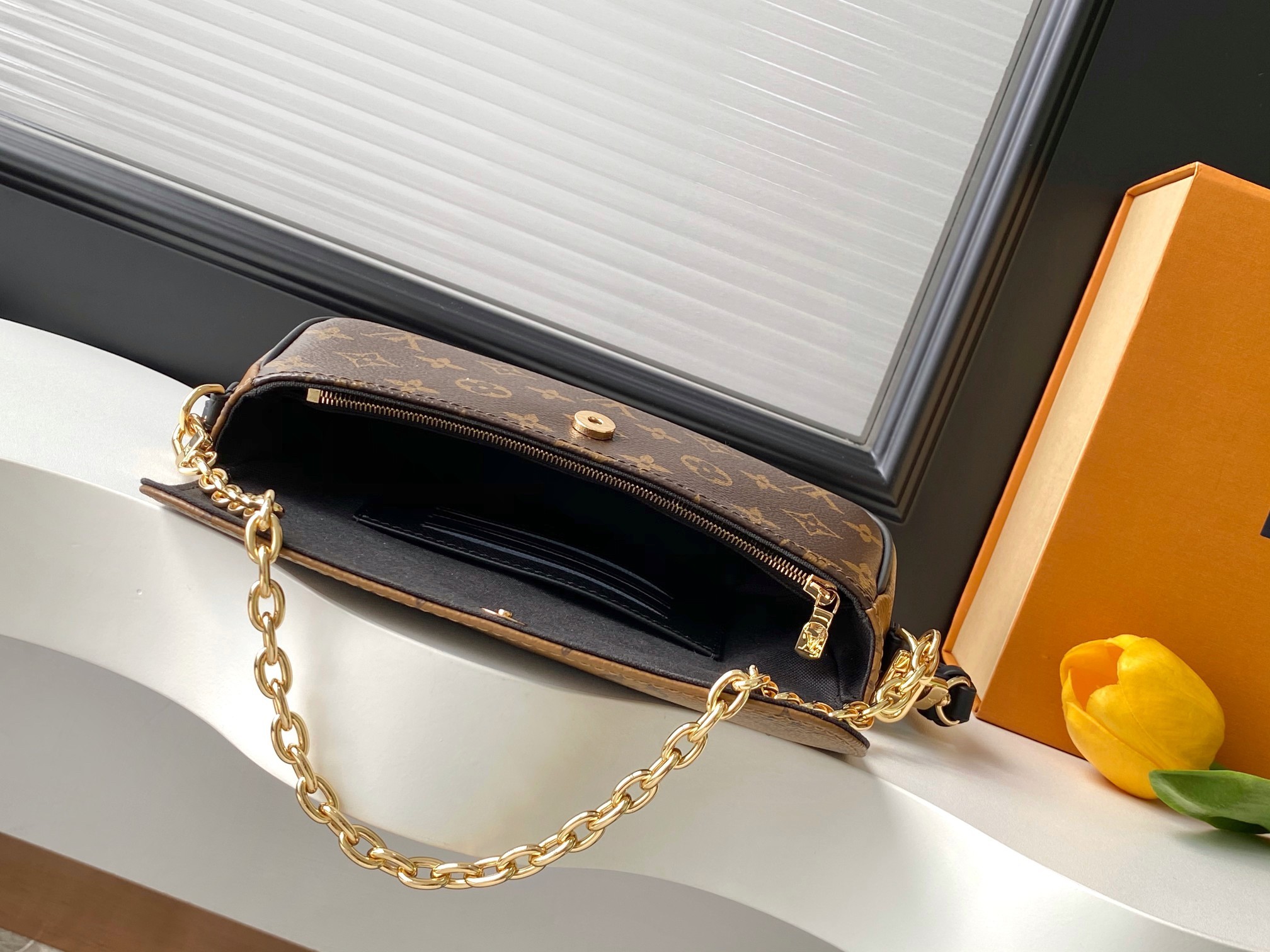 Product detail 9