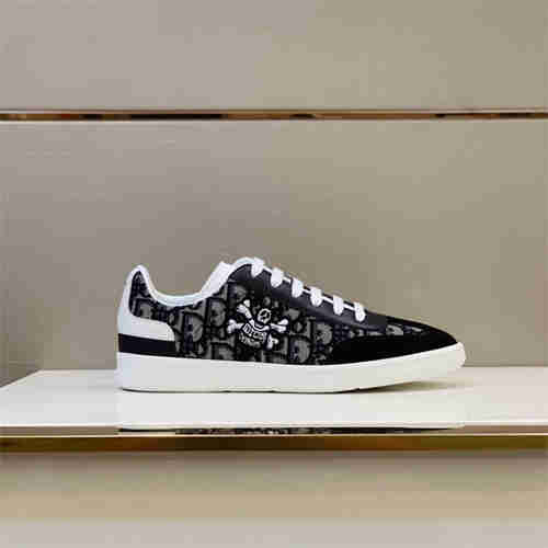 DR Sneaker detail 6