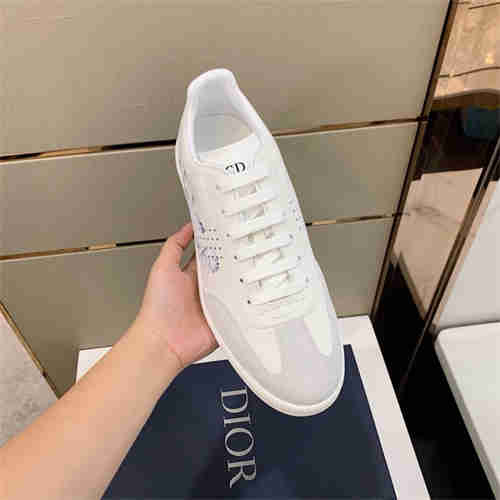 DR Sneaker detail 4
