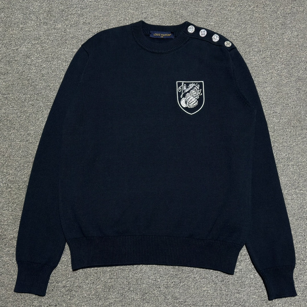L X V Sweater