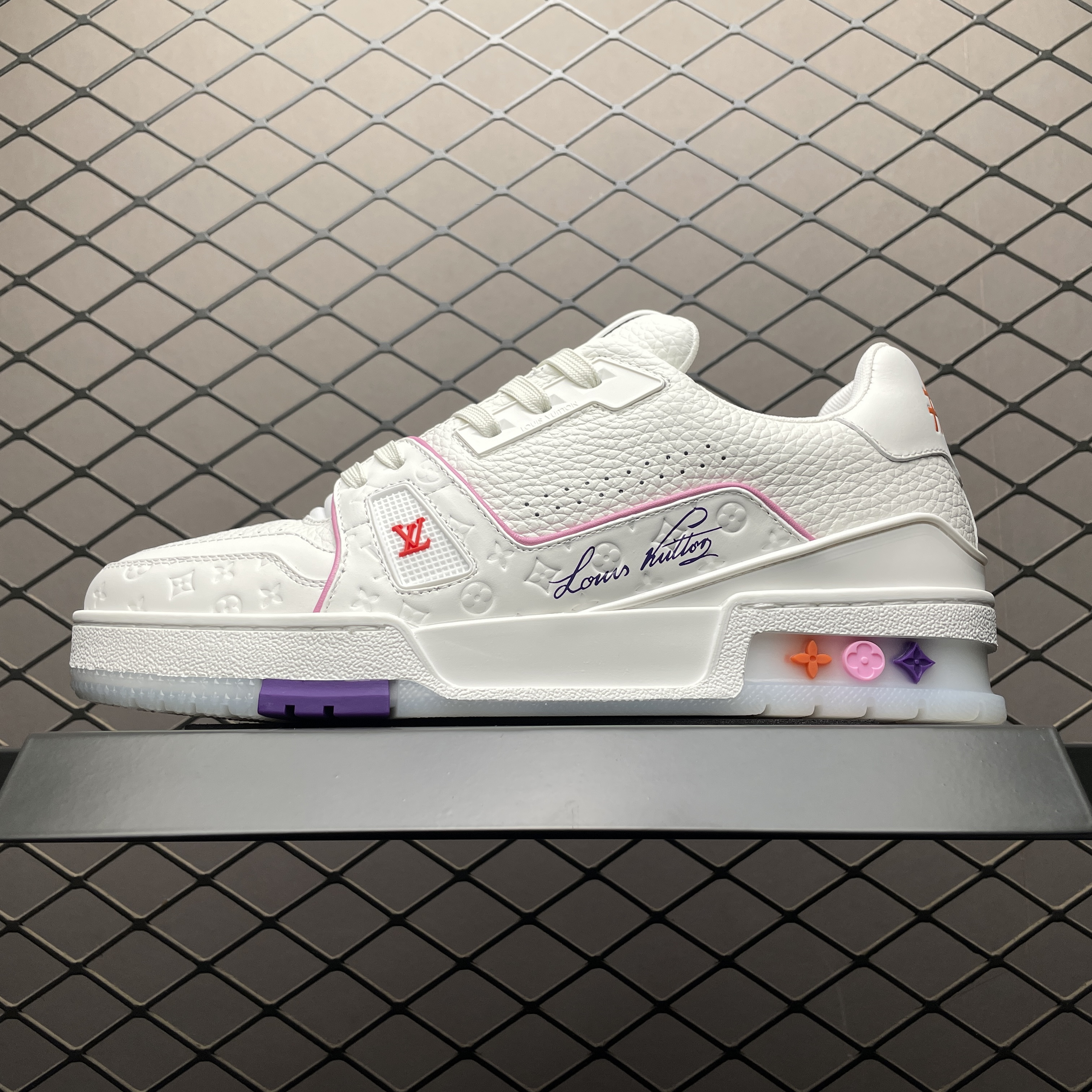 L X V TRAINER SNEAKERS