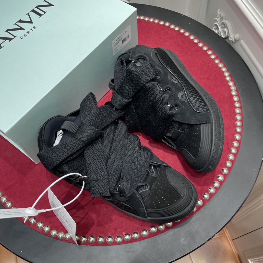 LAN Curb Sneaker All Black detail 5