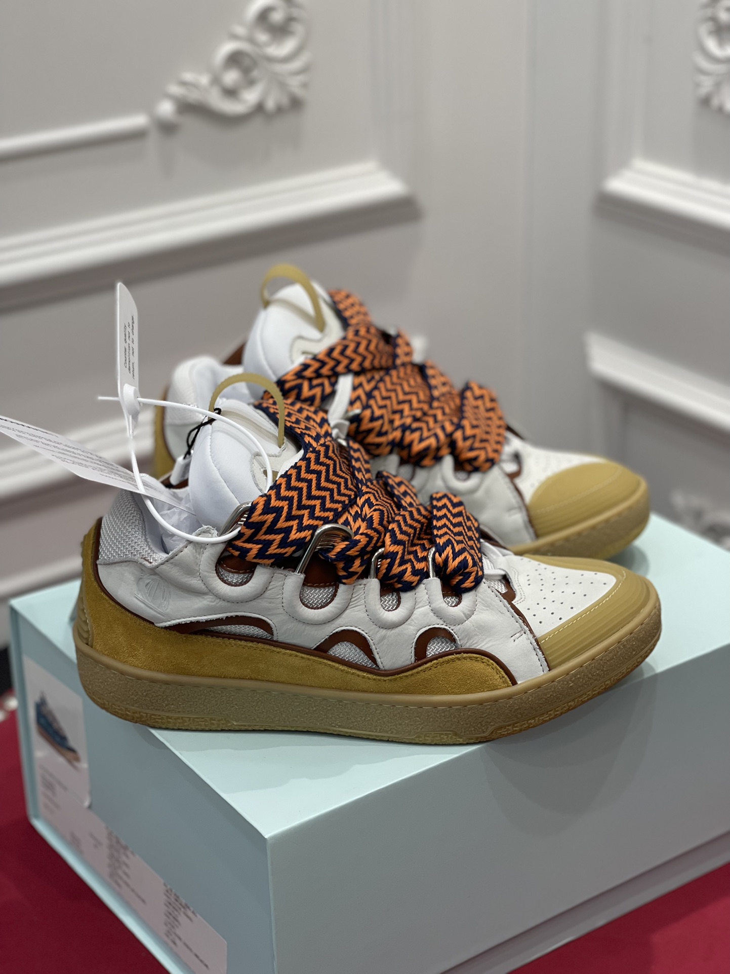LAN Curb Sneaker Beige FM-SKRK11-LIAG-H2105