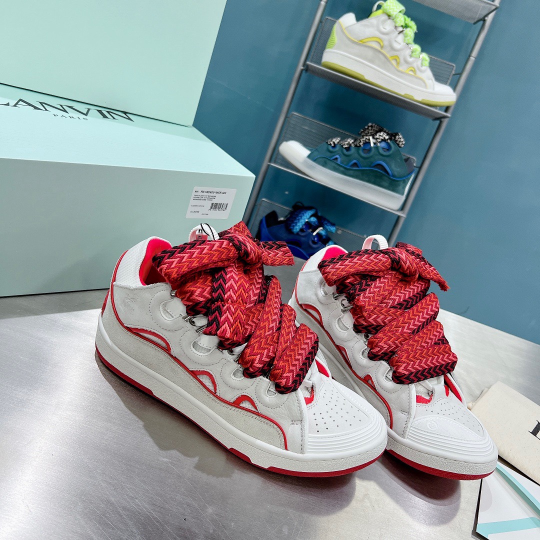 LAN Curb Sneaker 13