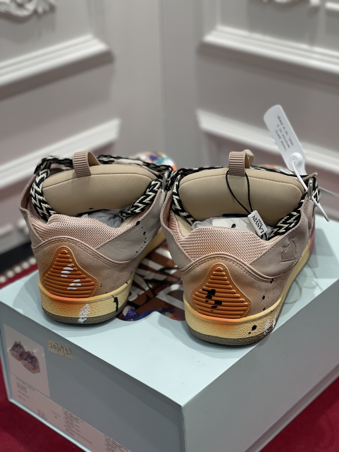 LAN Curb Sneaker1 detail 7