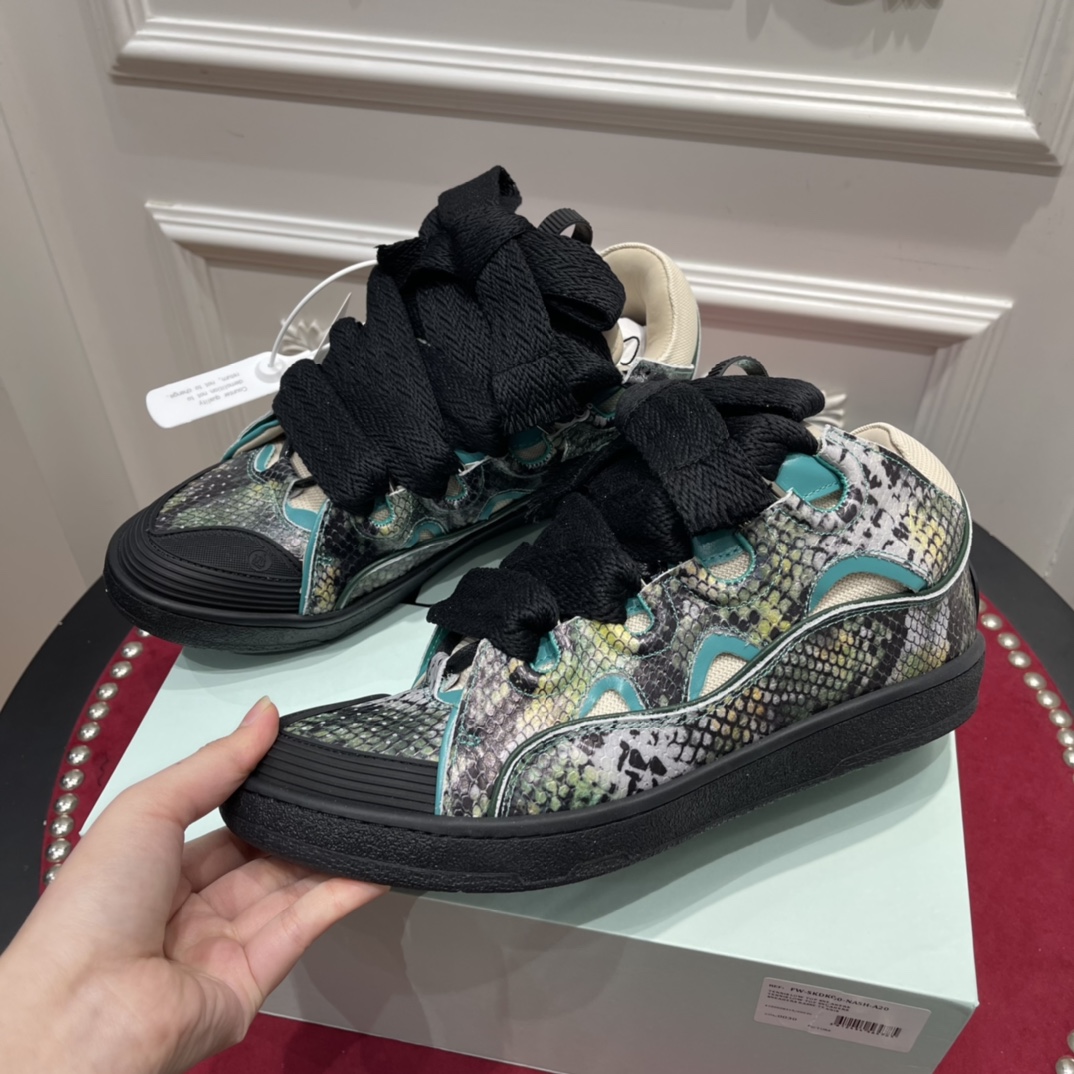 LAN Curb Sneaker detail 6