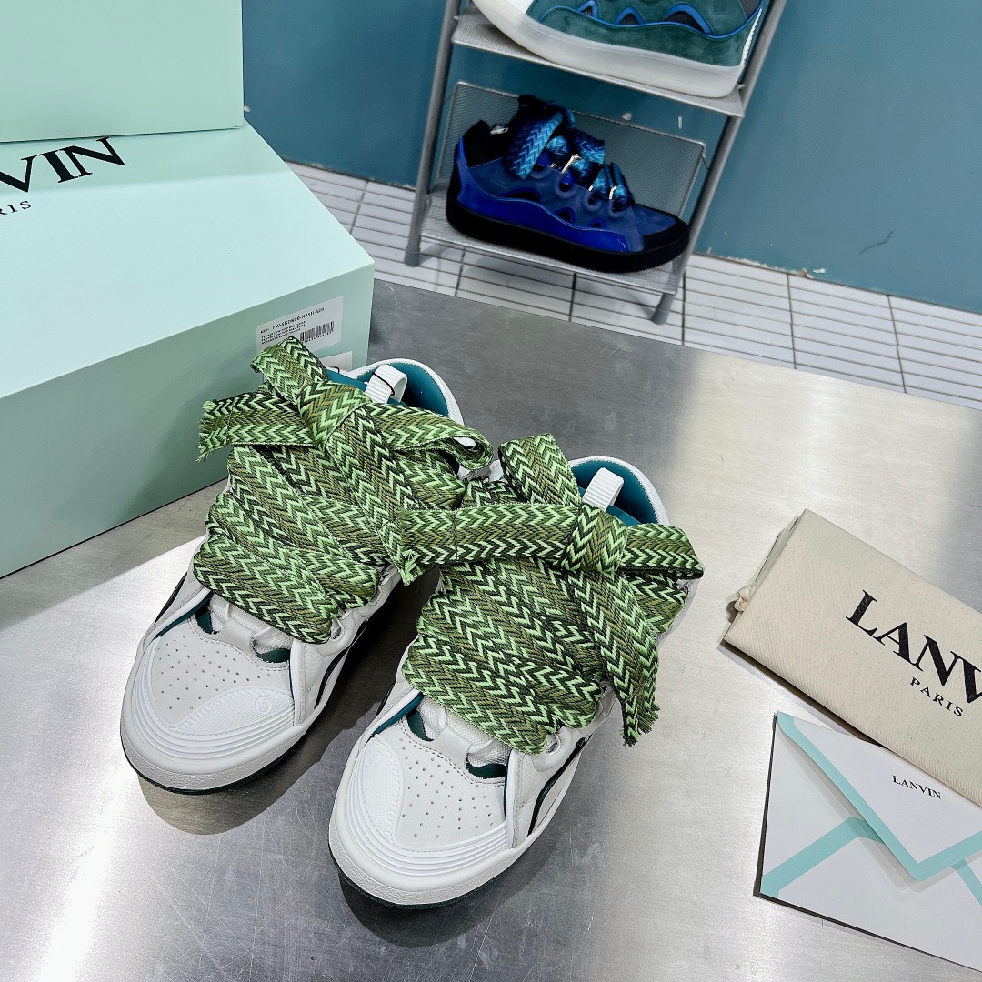 LAN Curb Sneaker 12 detail 3