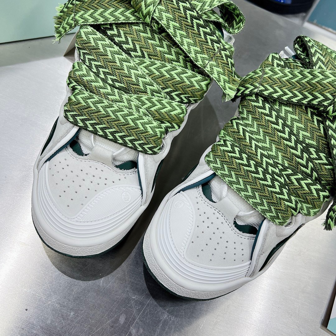 LAN Curb Sneaker 12 detail 7