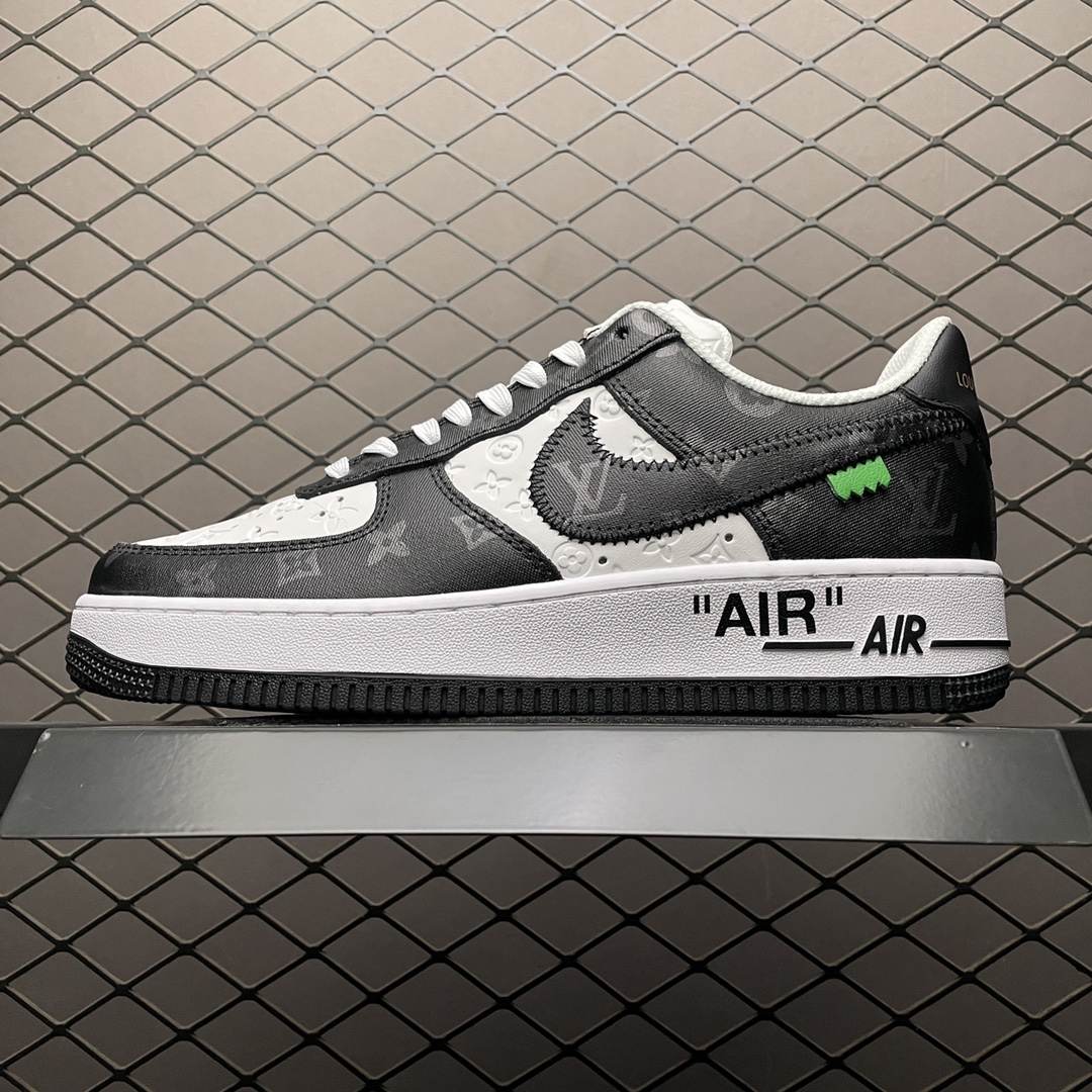 L X V X NK AIR FORCE 1 Sneaker