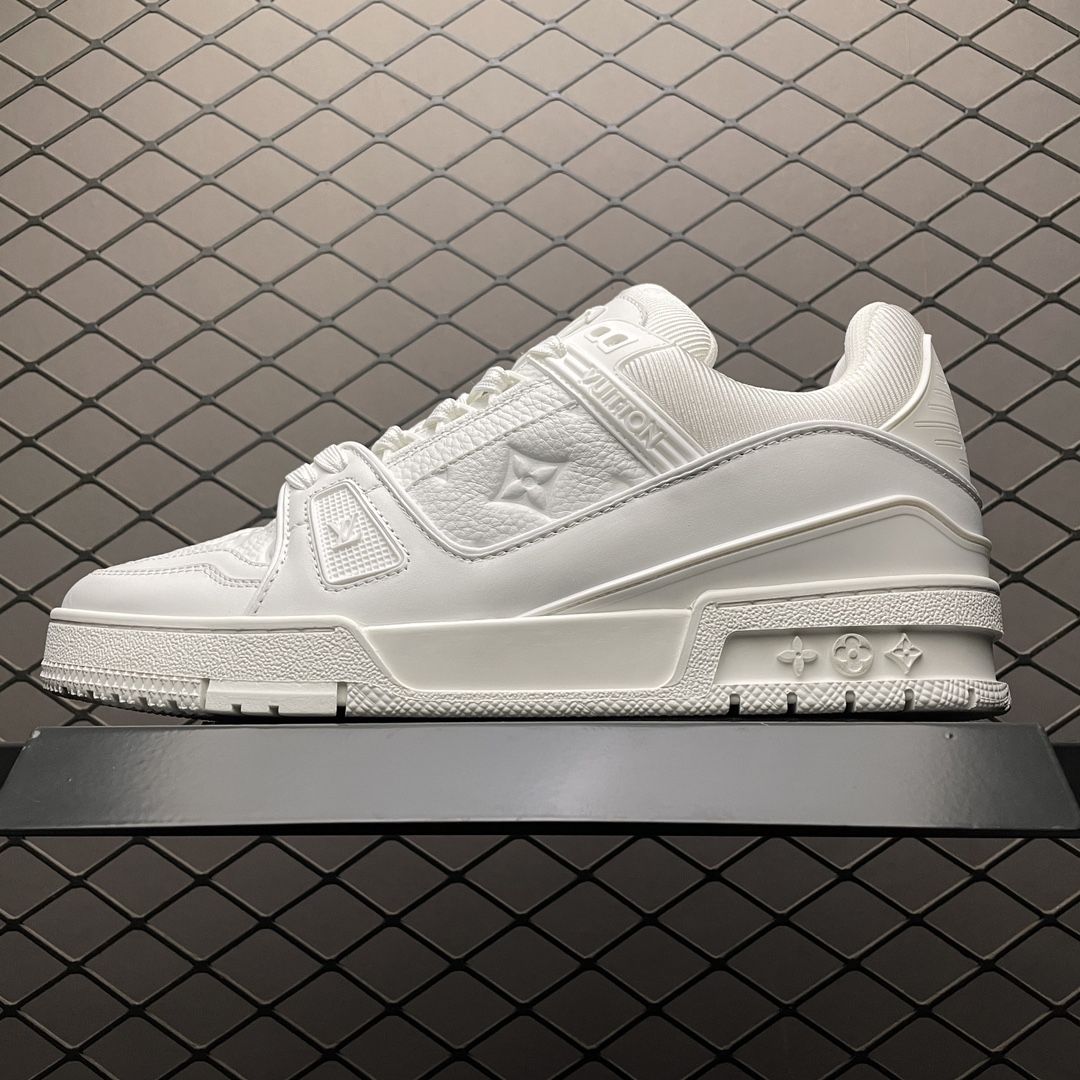 L X V TRAINER SNEAKERS